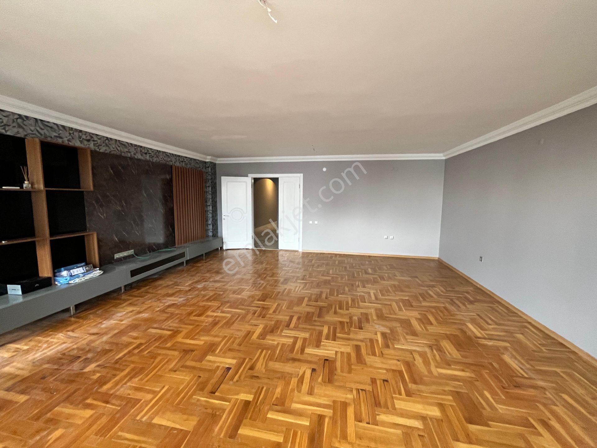 Falezlerin Yanında Deniz Manzaralı 180 M² K.otoparklı 3+1 - Görsel 15