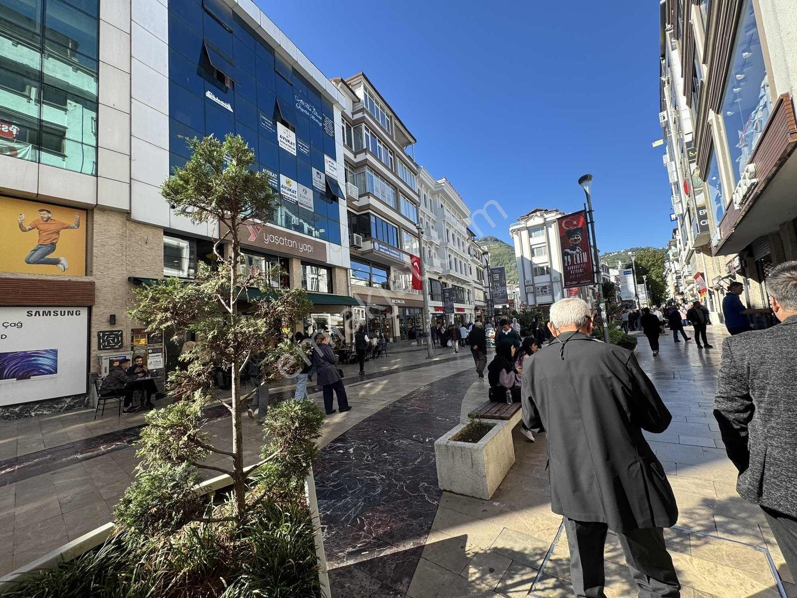 Vizyon'dan Kiralık Ofis Fıdangör Caddesi