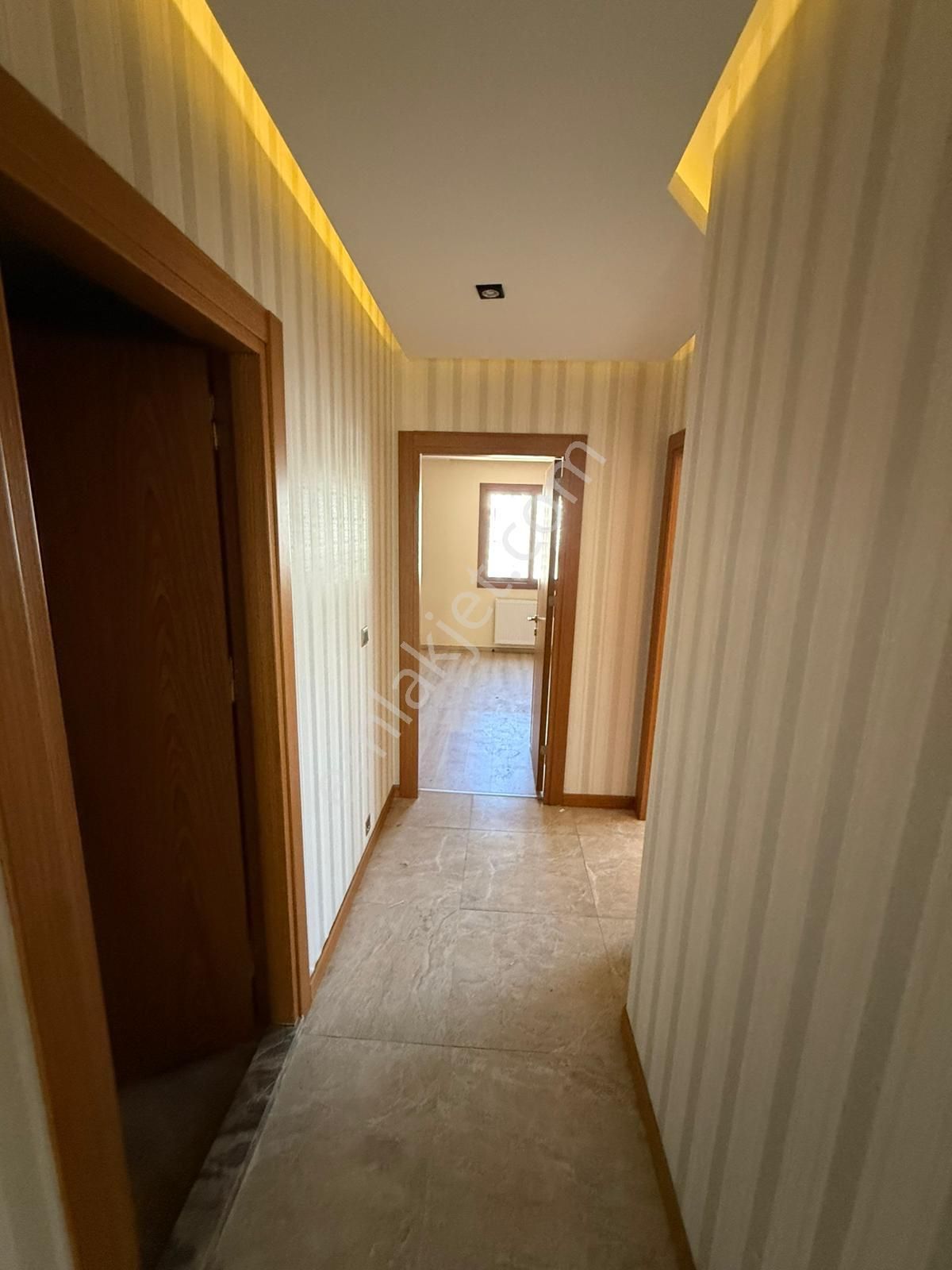 İz'den Sosyal Donatılı Havuzlu Masrafsız 4+1 Satılık Daire - Görsel 7