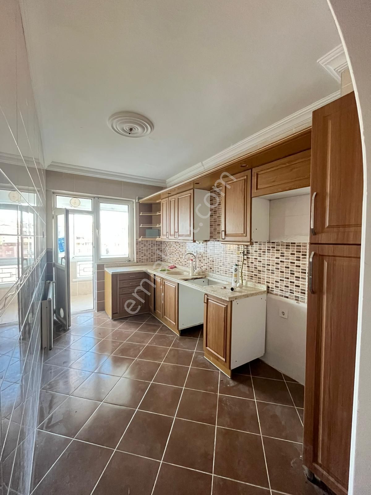 Trabzon Beşirli Kiralık Site İçi Daire - Görsel 11