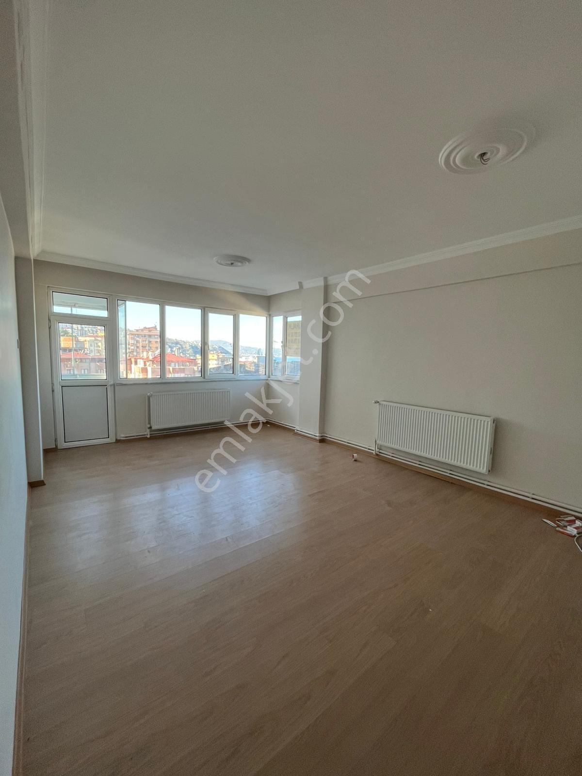 Trabzon Beşirli Kiralık Site İçi Daire - Görsel 16