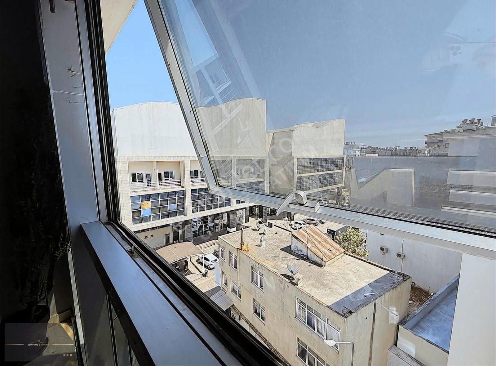 Yarısı Peşin / Yarısı Taksitli Devren Kiralık Güzellik Salonu - Görsel 13