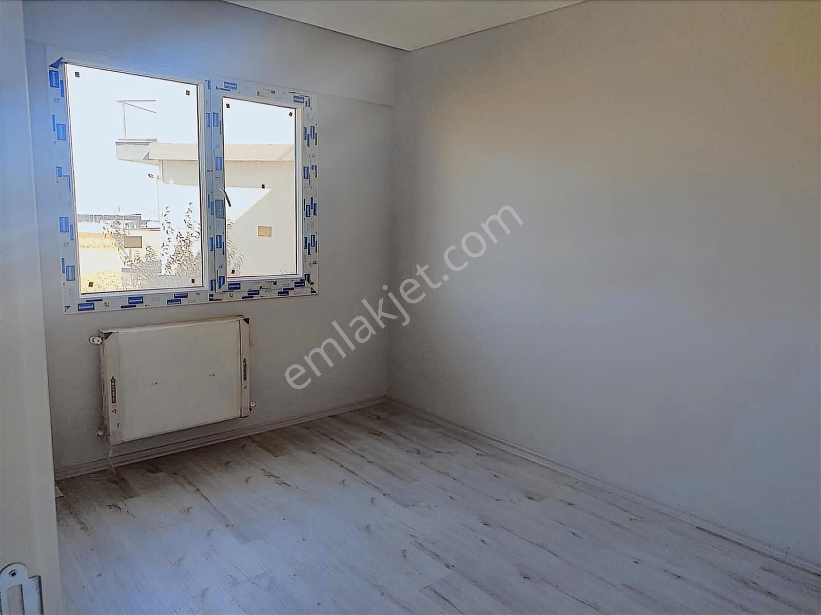 Menemen Seyrek 85.yıl Cumhuriyet Mahallesinde Yatırımlık 1+1 - Görsel 12