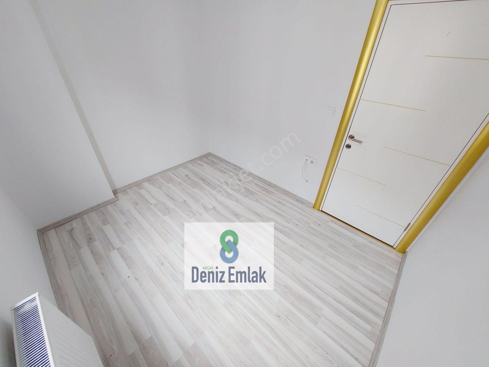 Denizden Akçayda Arakat Asansörlü Doğazlı Satılık 2+1 Daire. - Görsel 16