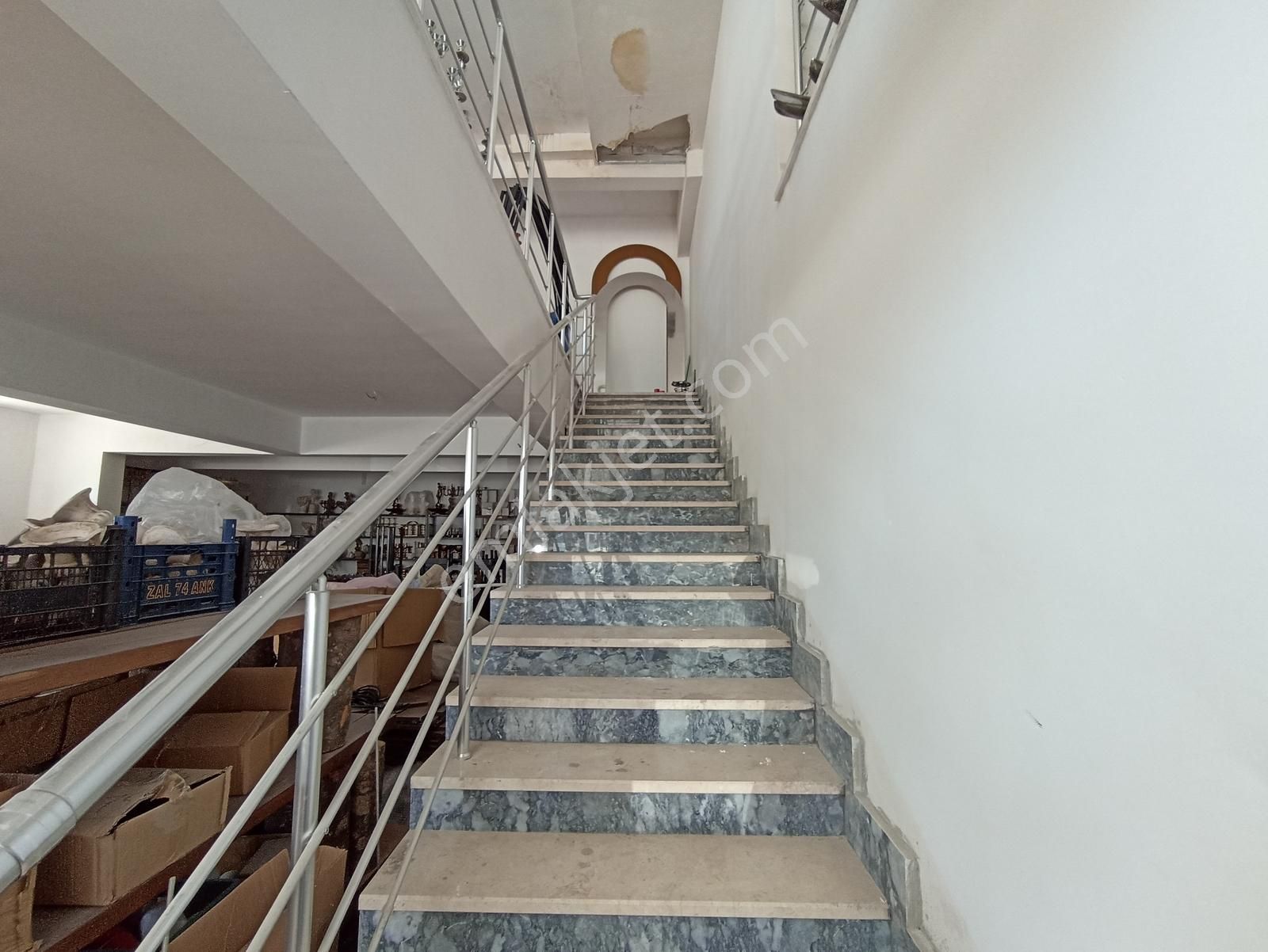 Fenkeden, Mimar Sinan Mah., Cadde Üst. Köşe, Çift Cephe, Depolu - Görsel 11