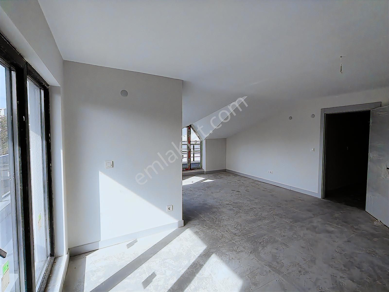 Bahçelievler'de Sıfır Dubleks, 4+1,kapalı Garaj,asansör,teraslı - Görsel 29