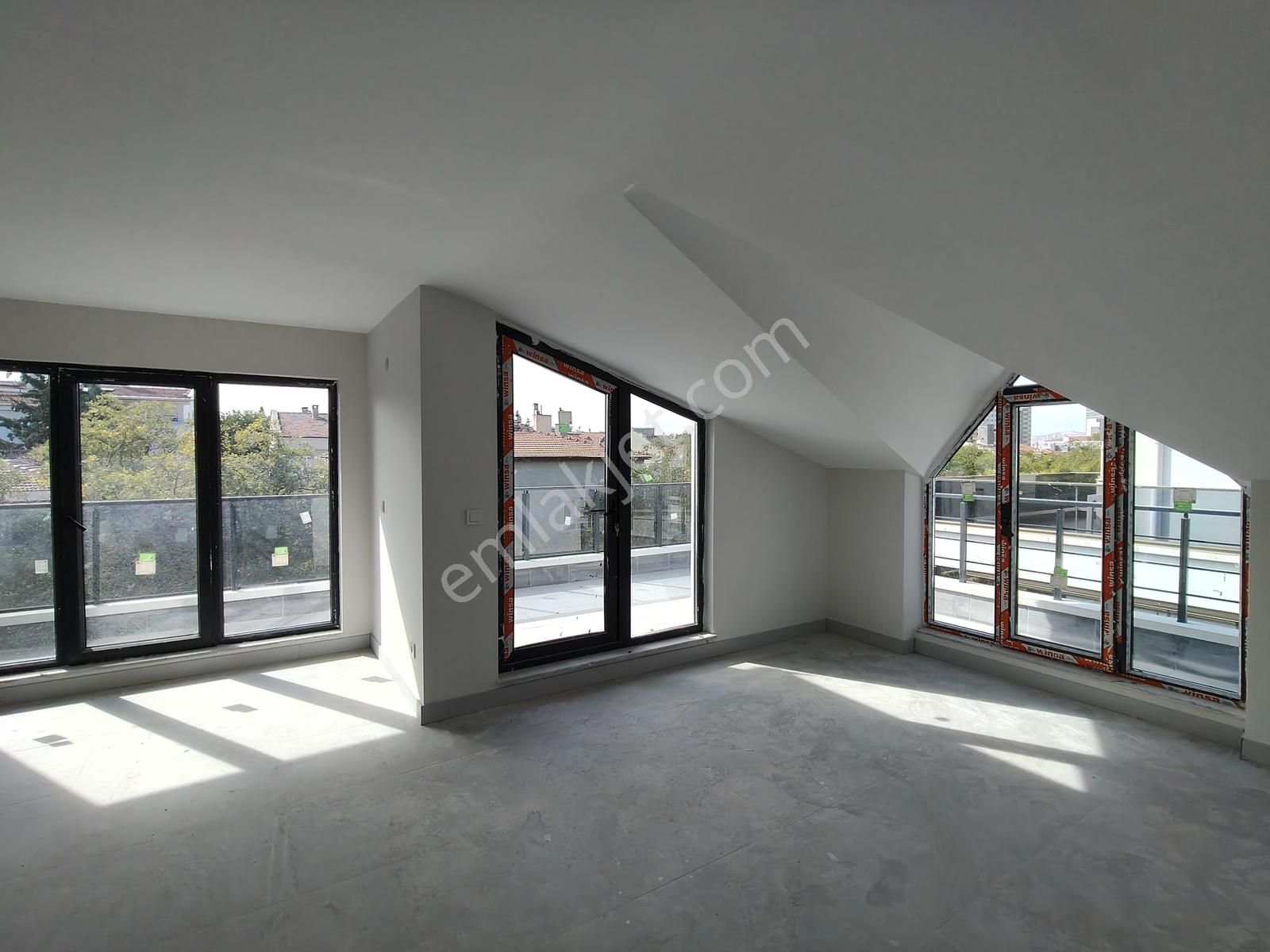 Bahçelievler'de Sıfır Dubleks, 4+1,kapalı Garaj,asansör,teraslı - Görsel 27