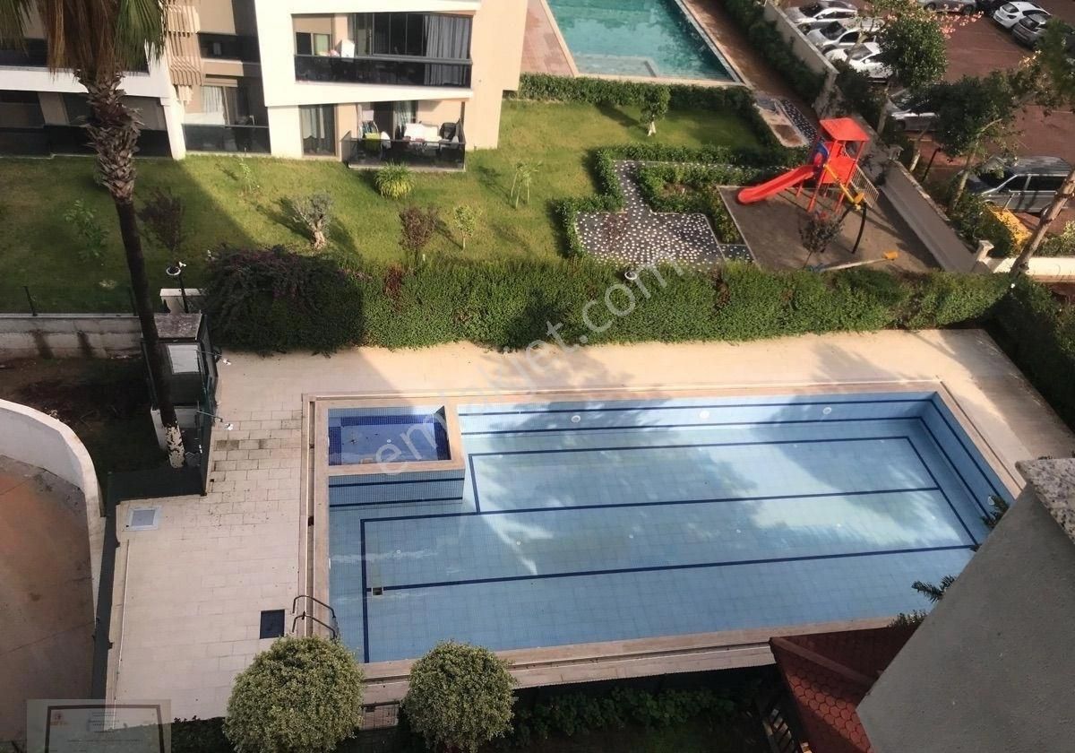 Antalya Konyaaltı Mollayusuf Mah Kiralık 2+1 Lük Havuzlu Kapalı Otoparklı Site