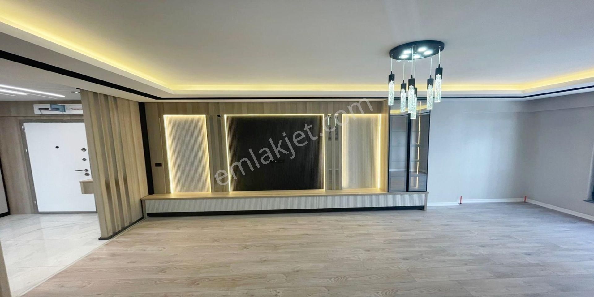 Yuvam'dan Kanuni'de 3+1 Ultra Lüx Yapılı Ebeveyn Banyolu+giyinme Odalı Satılık Dairemiz!!! - Görsel 4