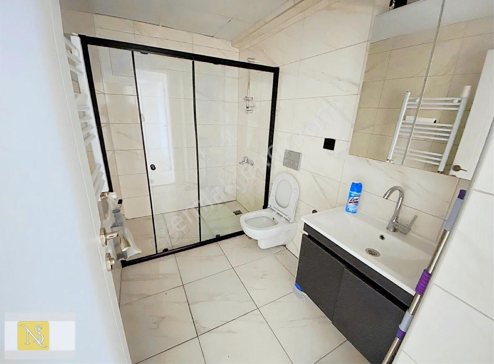 Nş Gayrimenkul'den Merkezi Konumda Satılık 2+1 Daire - Görsel 3