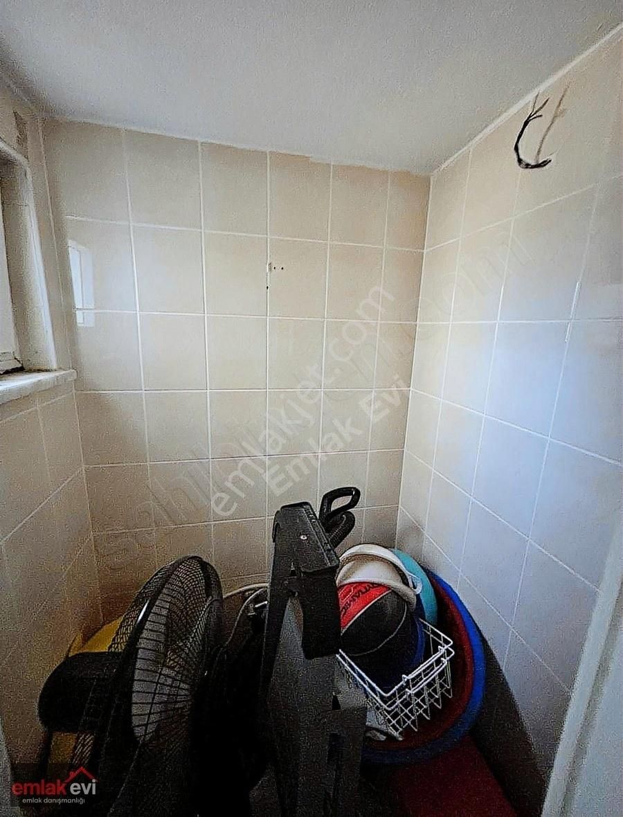 Emlak Evi'nden Girne'de Kombili Mükemmel Konum Satılık 3+1 Daire - Görsel 6