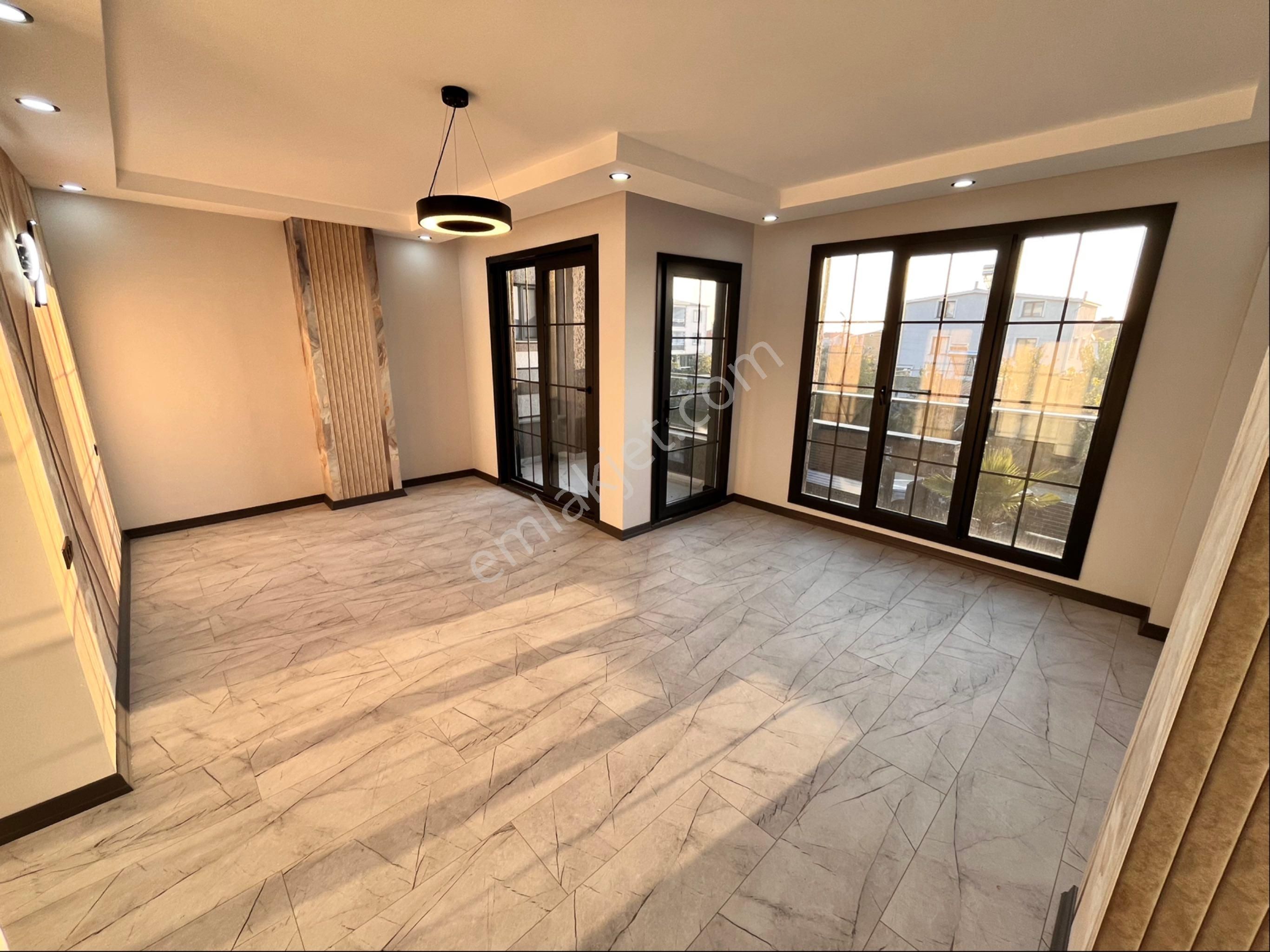 Asfalt Yola Cephe Müstakil Villa İskanlı - Görsel 13