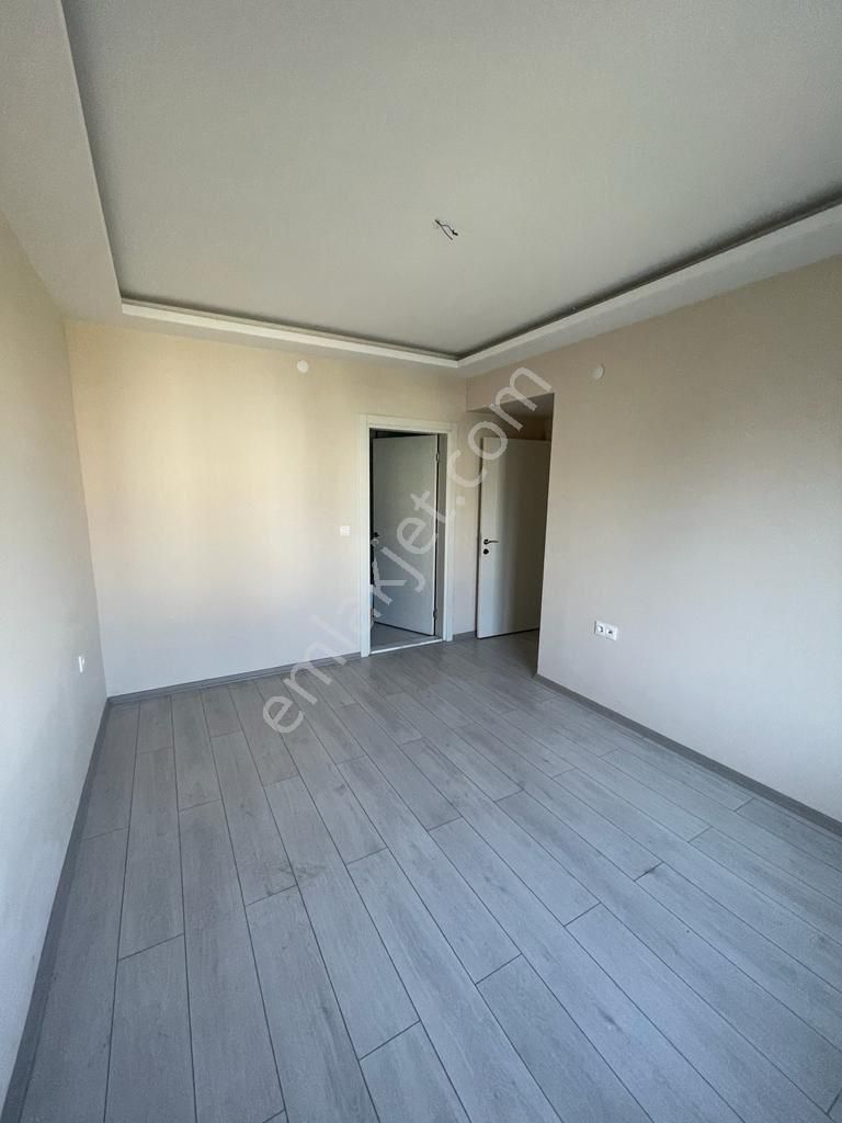 Yalova Dere Mah Arma Rezidans 3+1 Satılık - Görsel 3