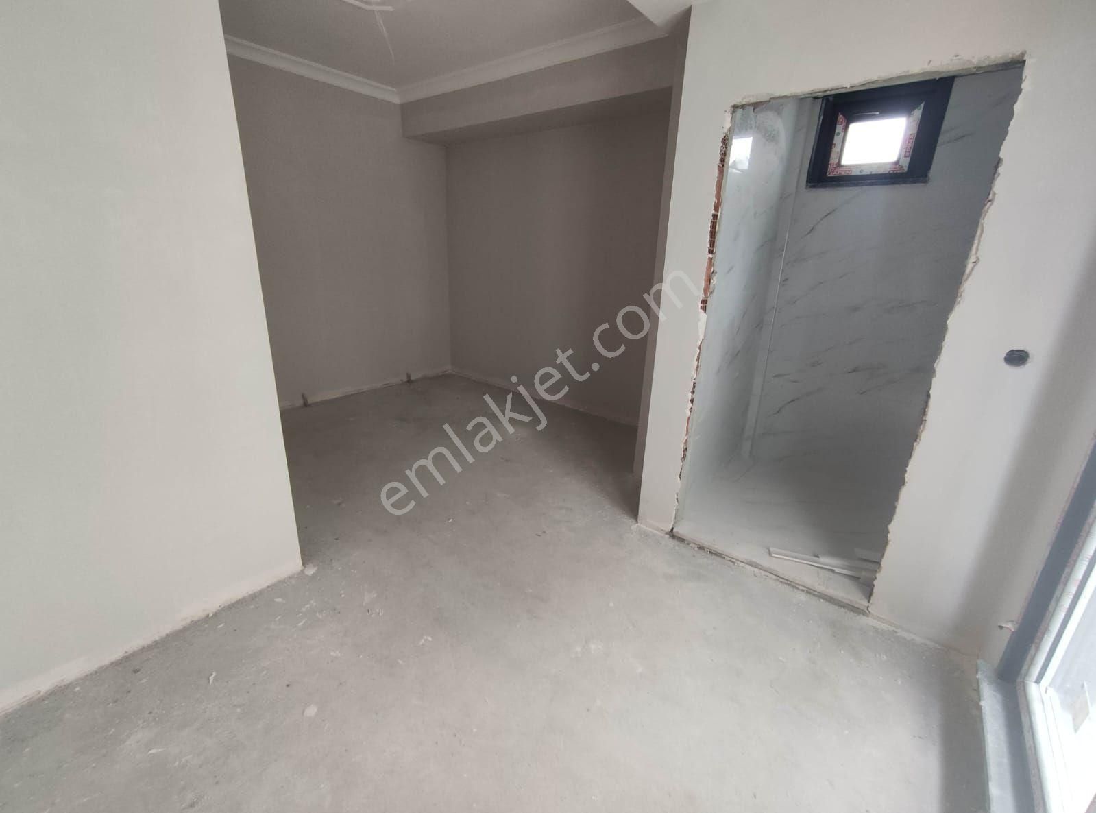 Para'dan Sultanbeyli'de Ebeveyn Banyolu 4+1 Satılık Daire - Görsel 9