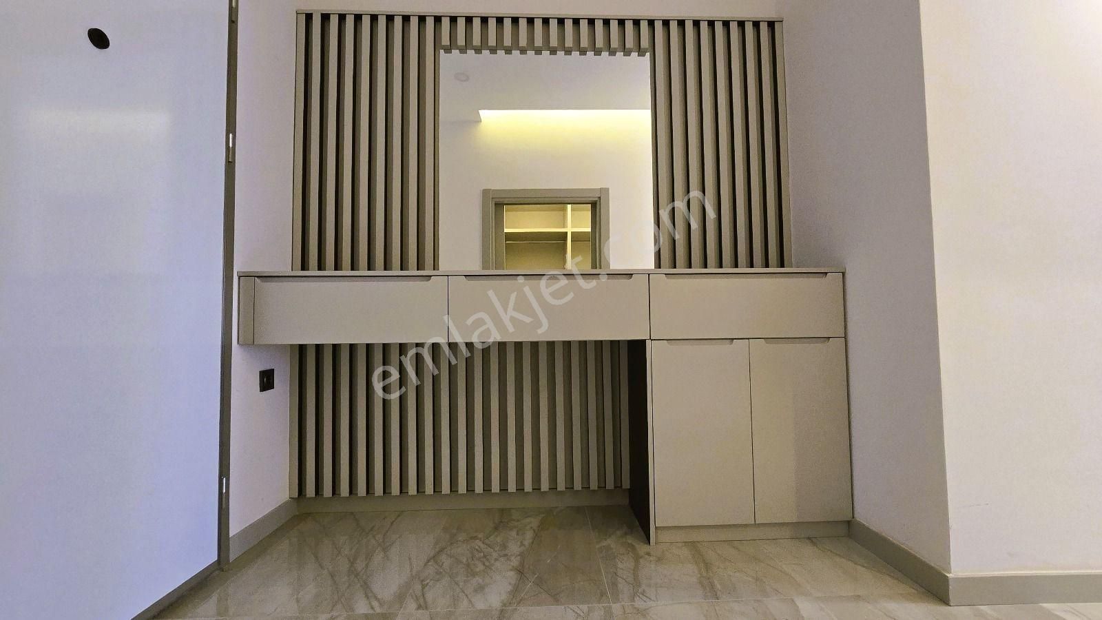 Satılık 4+1 Ara Katta Daire - Görsel 6