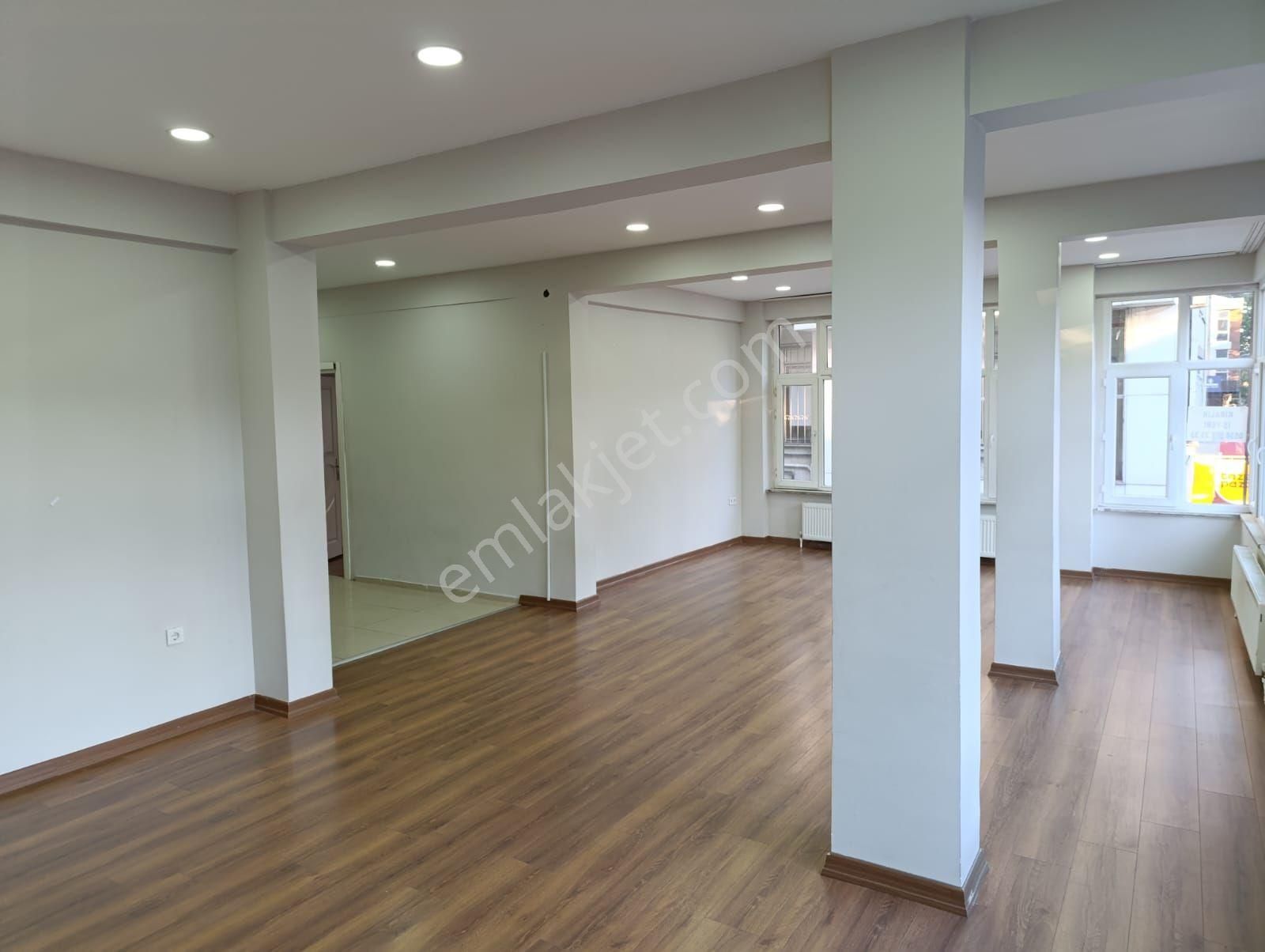 Kiralık Beykoz Ortacesmede 154 M2 İsyer - Görsel 3