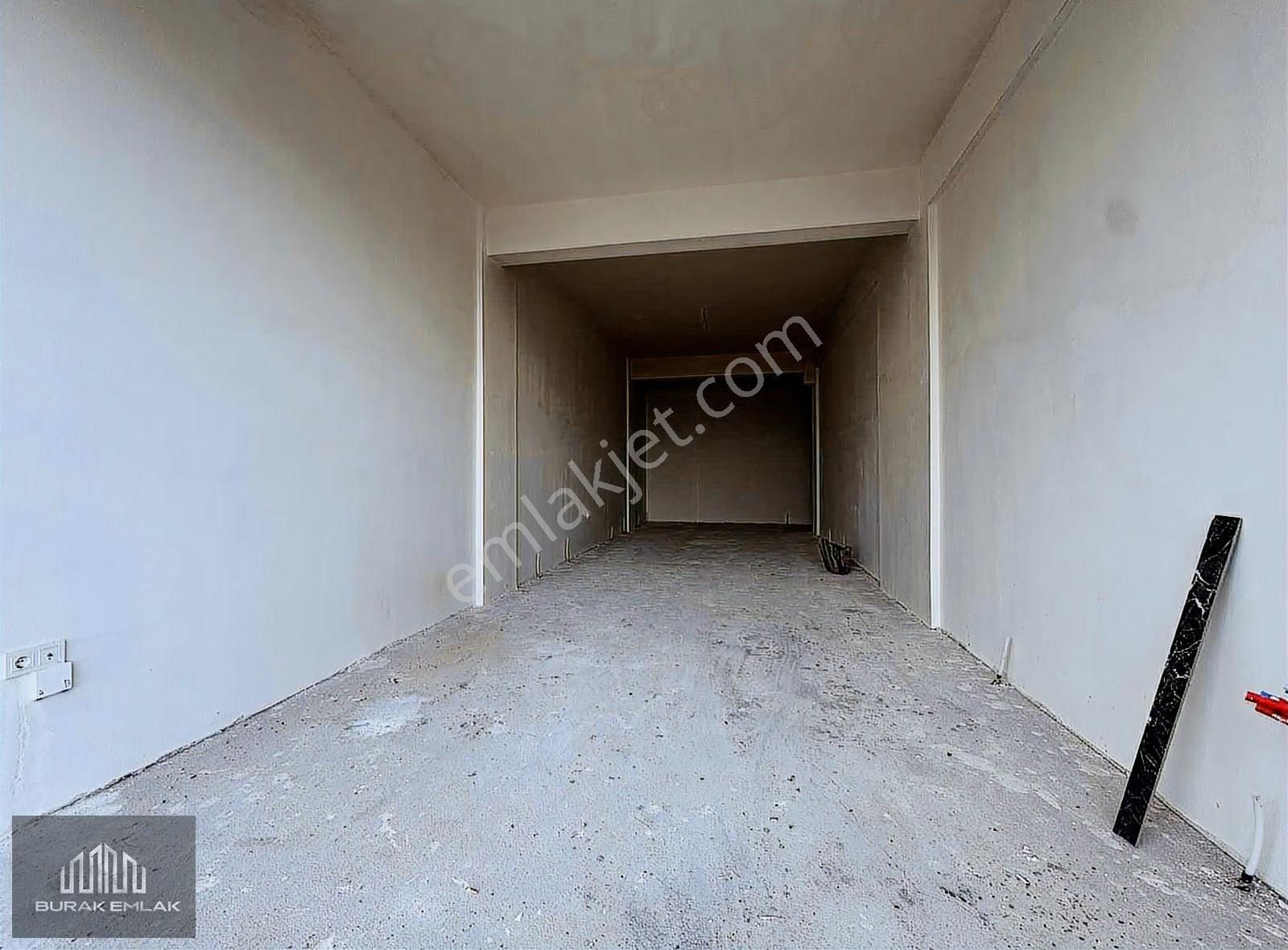 Burak'tan Beylerbeyi Caddesinde 70m2 Kiralık Dükkan - Görsel 6