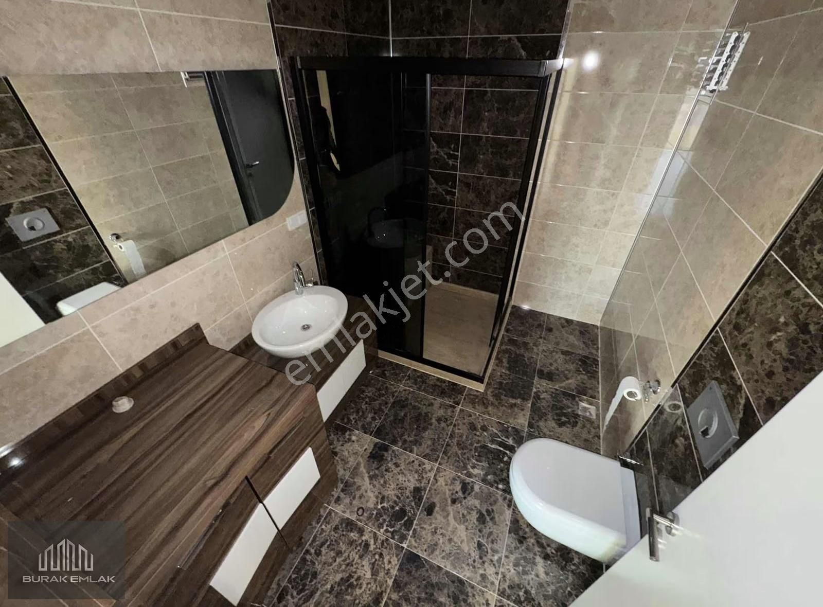 Burak'tan 2 Bloklu 7/24 Güvenlikli, 188m2 13.kat, K.garajlı 4+1 - Görsel 31