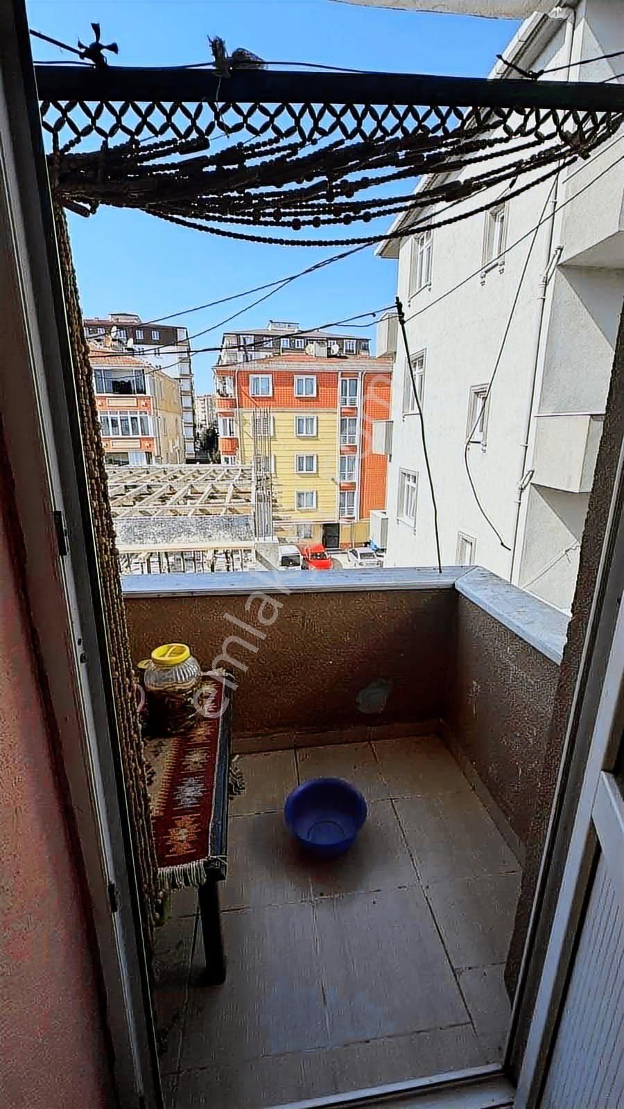 Acil Satılık 2+1 En Üst Kat İskanlı Daire