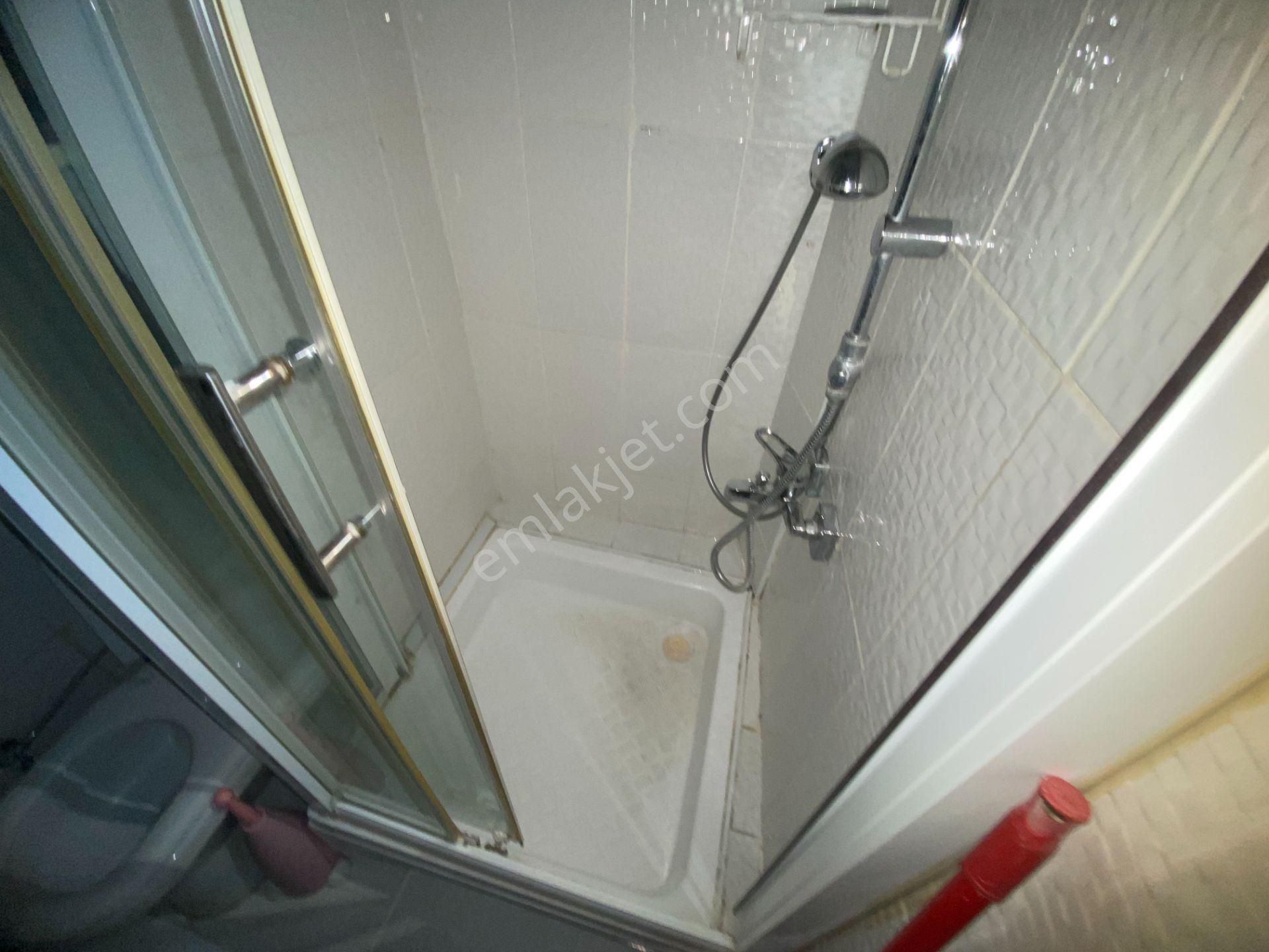 Destan-064-k.m.paşa-samatya-iyi-mevkide-2-oda-1-salon-90m2-full-eşya-orta-2.kat-kombi-yeni-boya - Görsel 25