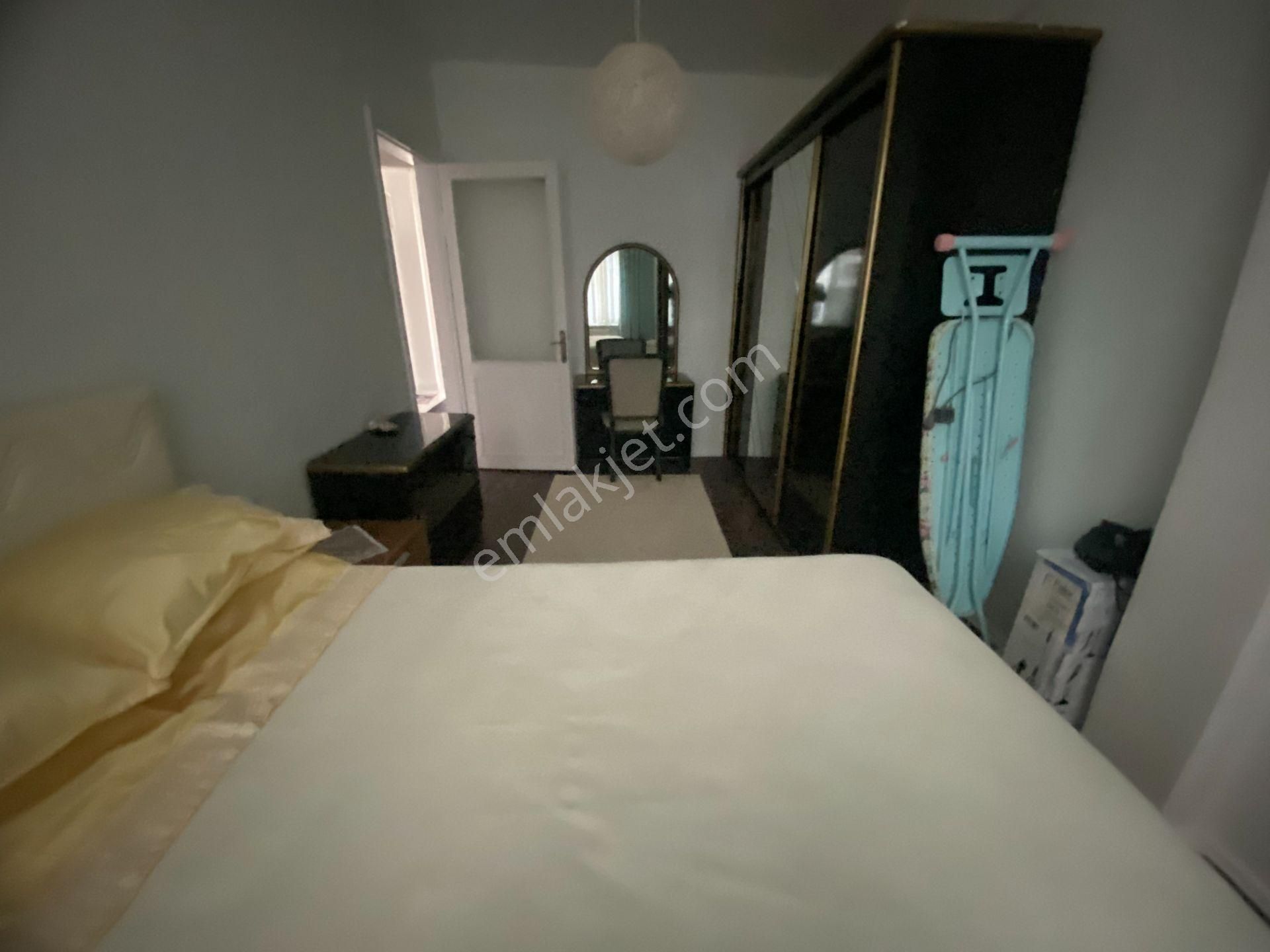 Destan-064-k.m.paşa-samatya-iyi-mevkide-2-oda-1-salon-90m2-full-eşya-orta-2.kat-kombi-yeni-boya - Görsel 35