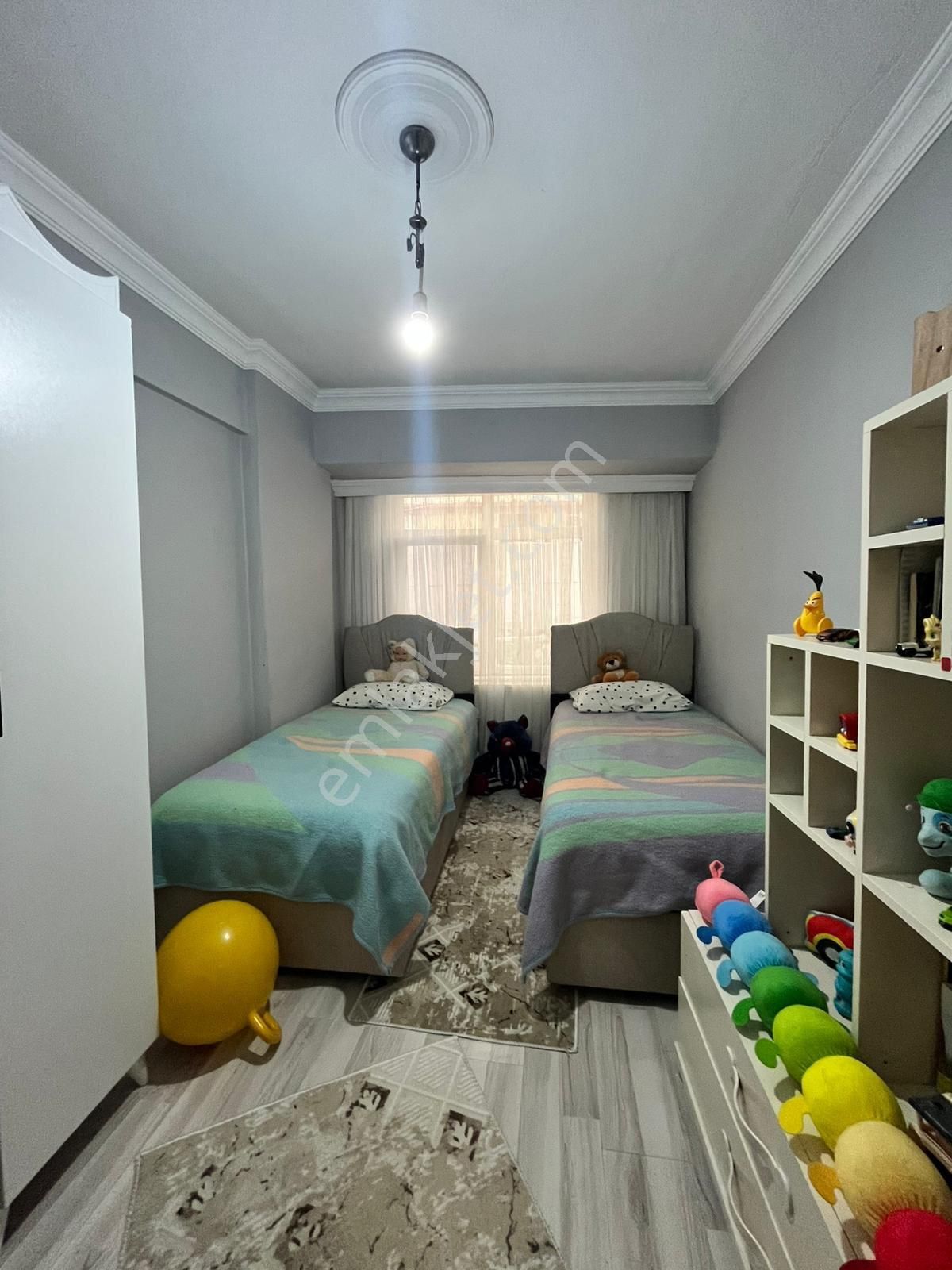 Furkan Emlaktan Yenidoğan Mah 2+1 100m2 Doğalgazlı Krediye Uygun Giriş Kat Fırsat Daire - Görsel 4