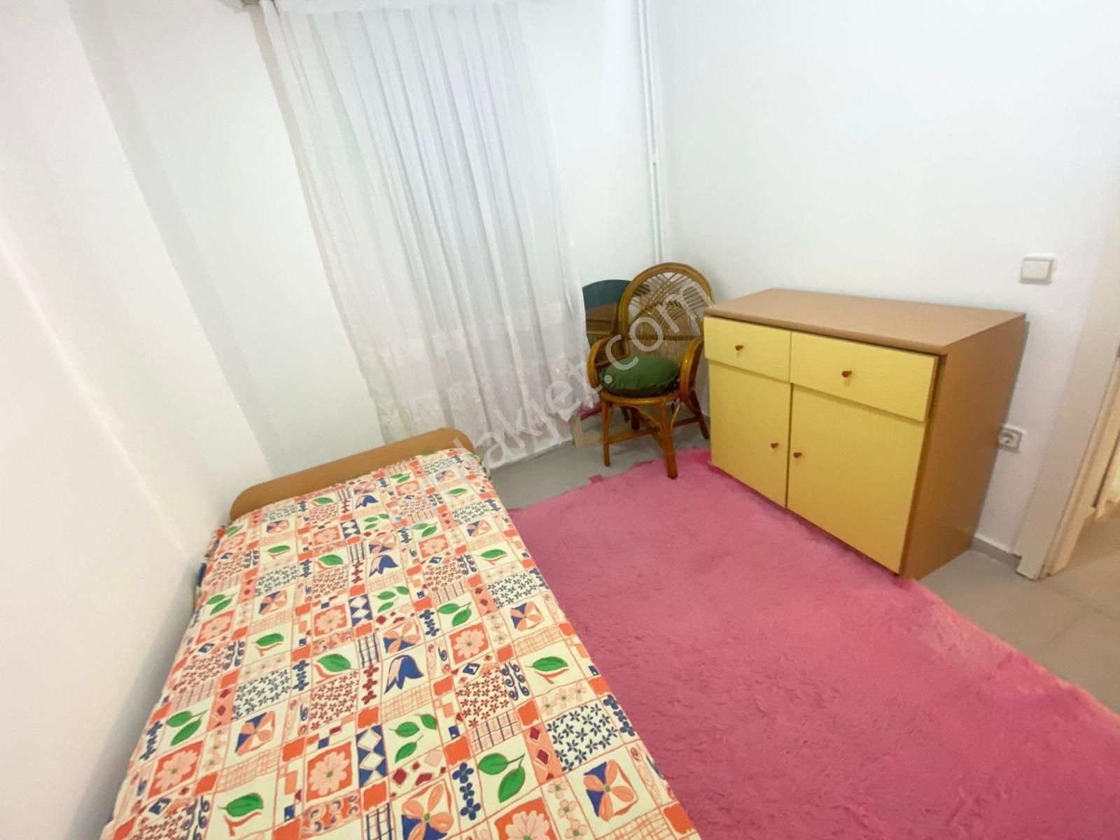 Kuşadası Davutlar Sahilinde Satılık Yazlık - Görsel 5