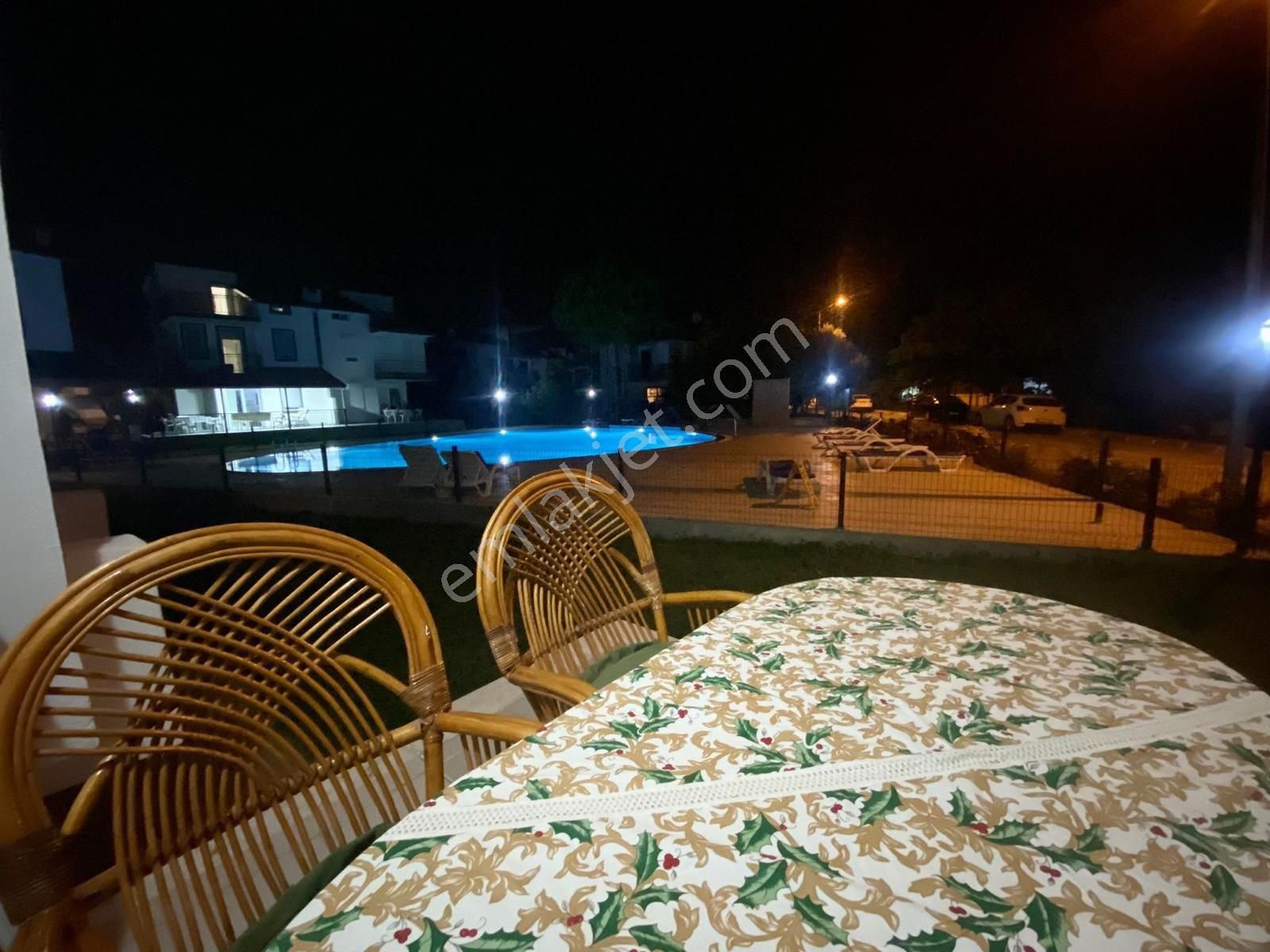 Kuşadası Davutlar Sahilinde Satılık Yazlık - Görsel 4