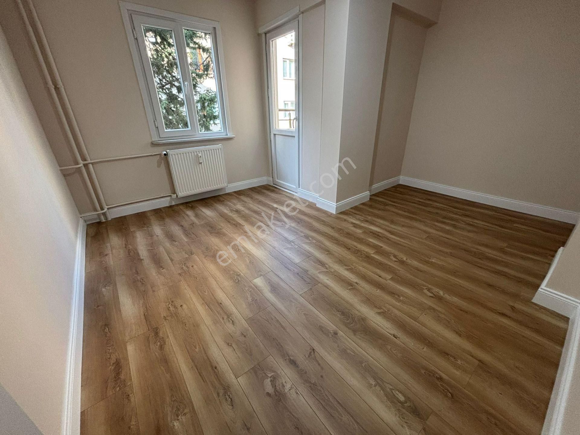 Kaçmaz'dan İdeltepe'de Geniş Arsalı Site İçinde Lüks Yapılı 3+1 - Görsel 22