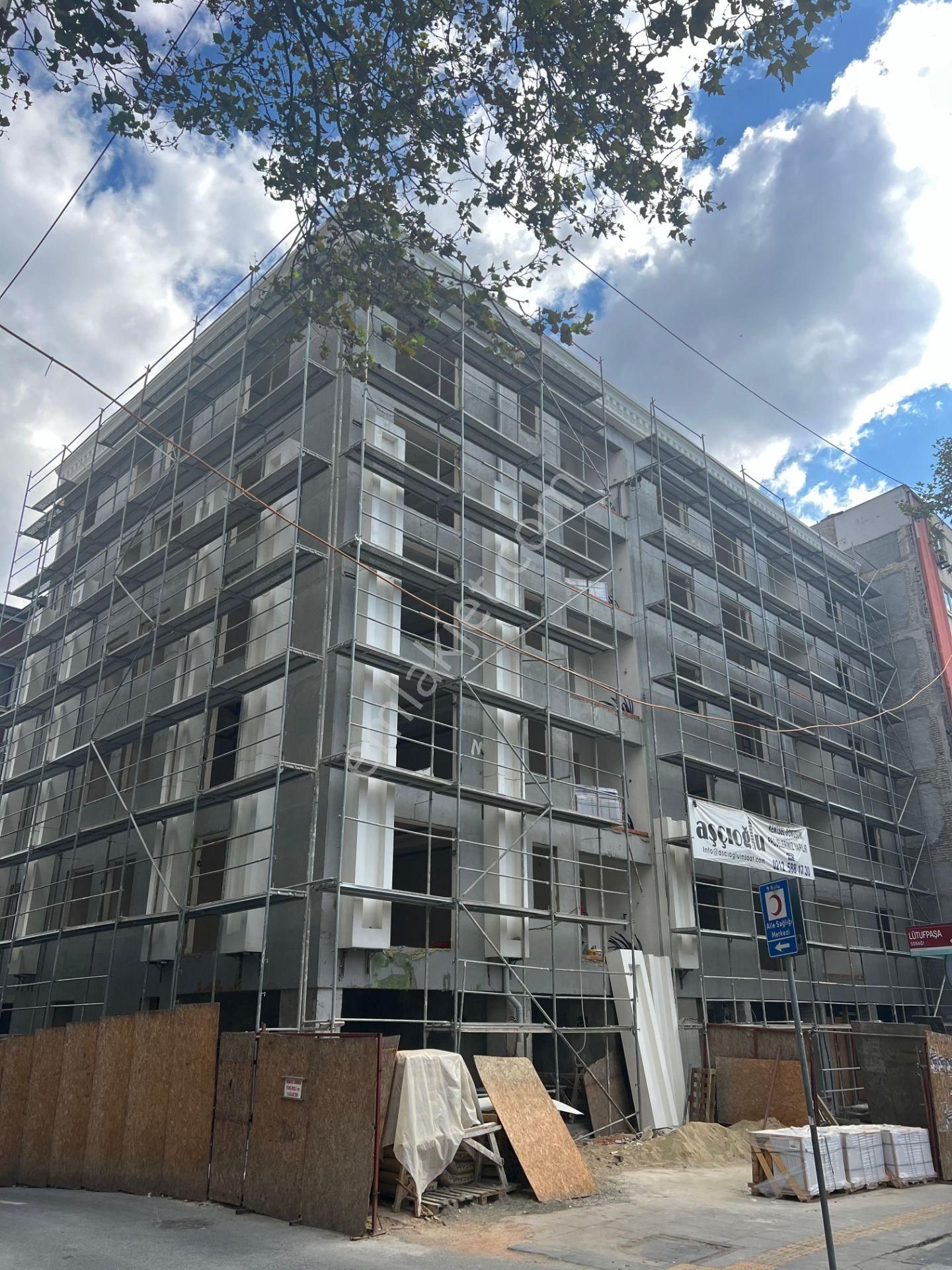 Millet Caddesi Köşe Başı Sıfır Yapılmış Binada Dükkan - Görsel 7