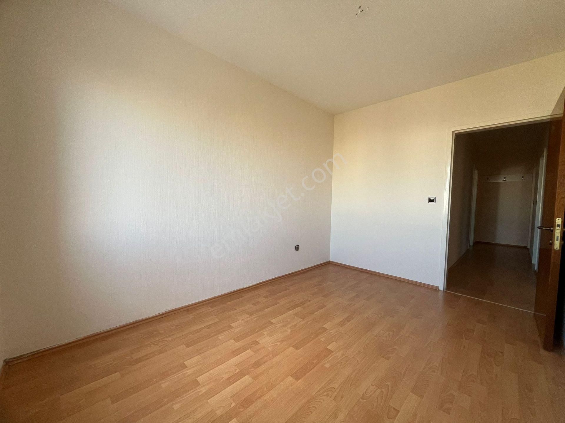 Turyap Tan Kontkent 2 Sitesi 3+1 Çift Banyo + K. Garaj Depolu - Görsel 16