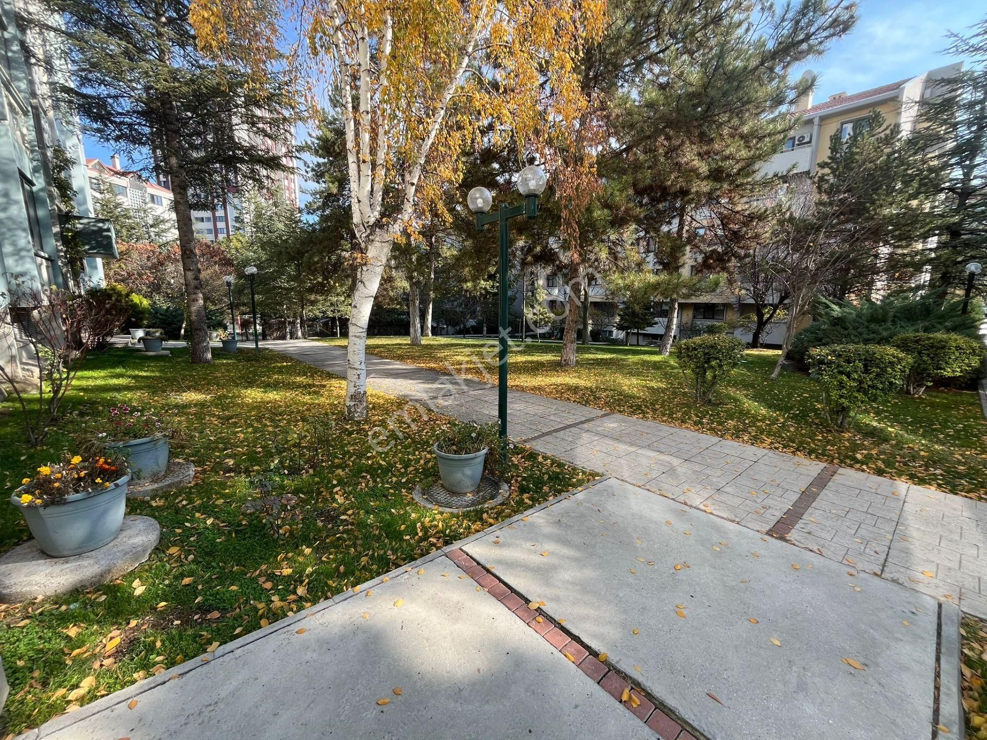 Turyap Tan Kontkent 2 Sitesi 3+1 Çift Banyo + K. Garaj Depolu - Görsel 25