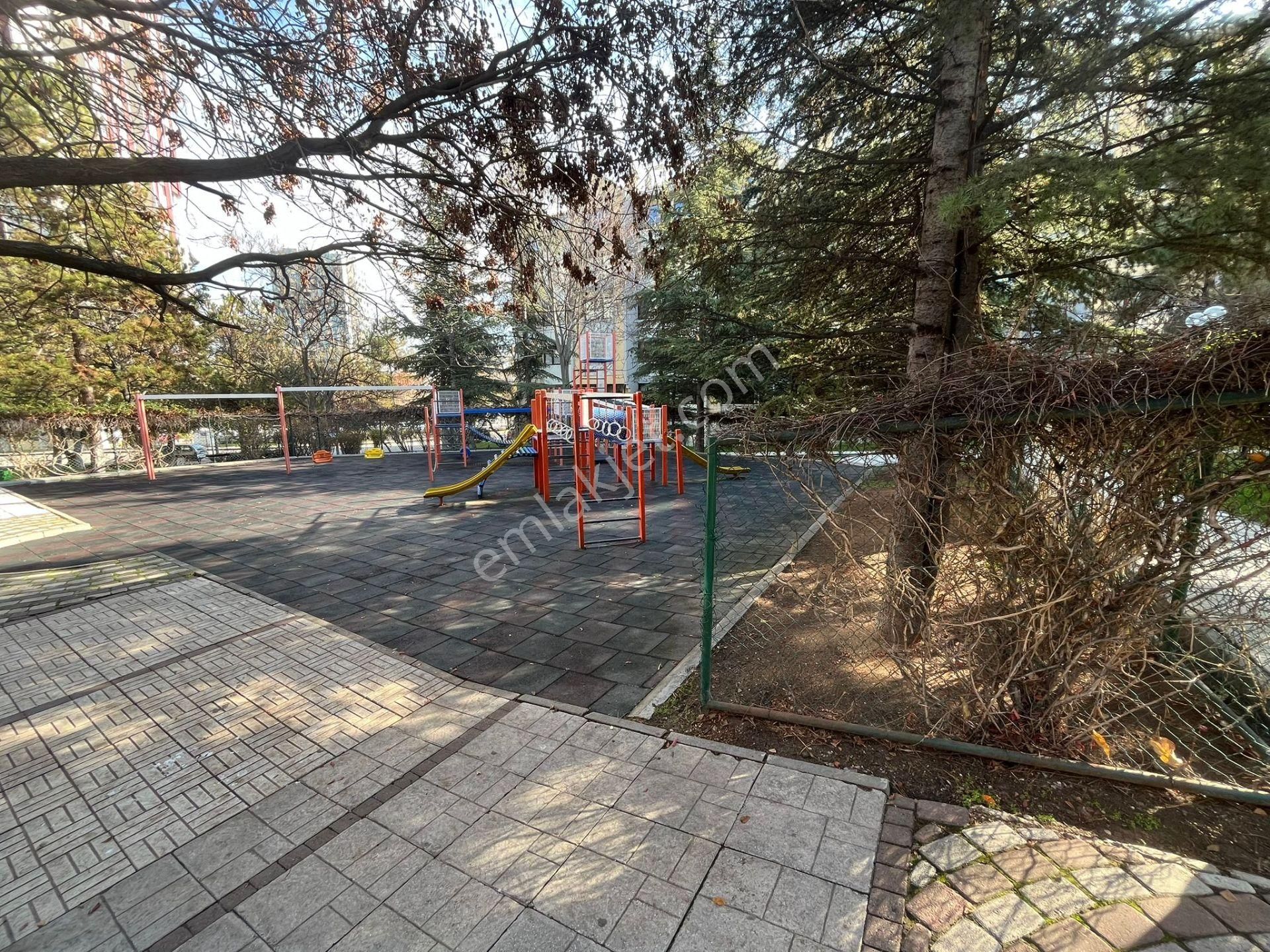 Turyap Tan Kontkent 2 Sitesi 3+1 Çift Banyo + K. Garaj Depolu - Görsel 26