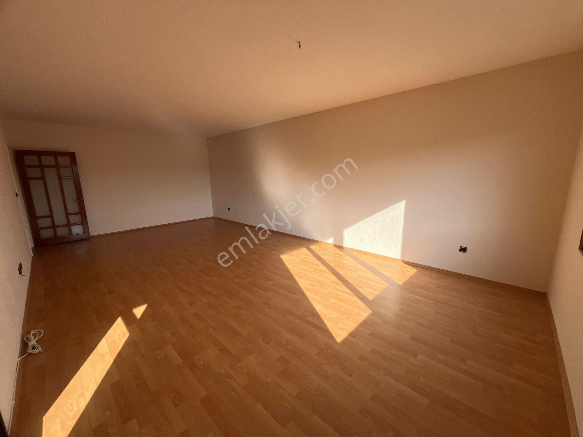 Turyap Tan Kontkent 2 Sitesi 3+1 Çift Banyo + K. Garaj Depolu - Görsel 7