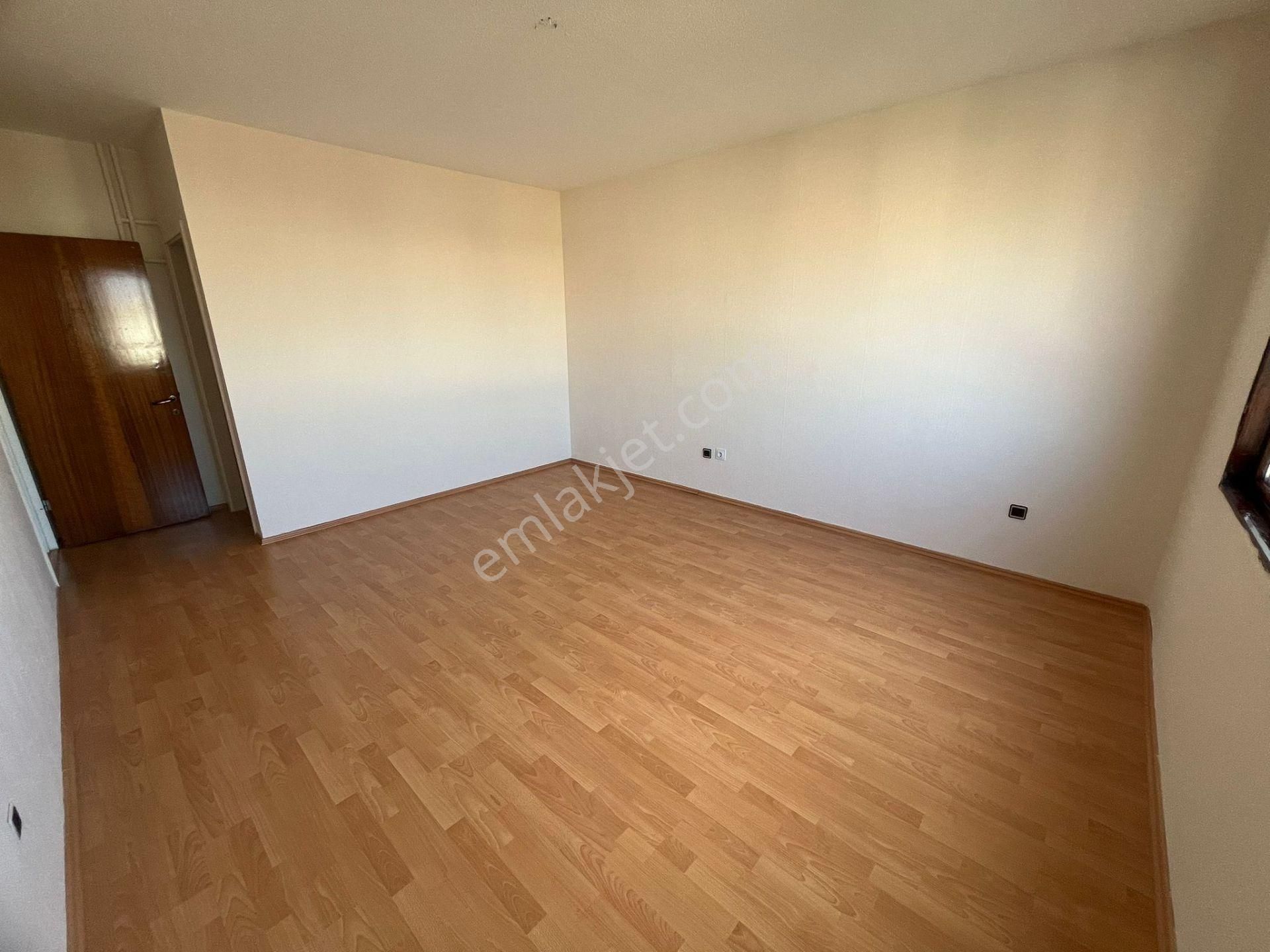 Turyap Tan Kontkent 2 Sitesi 3+1 Çift Banyo + K. Garaj Depolu - Görsel 17