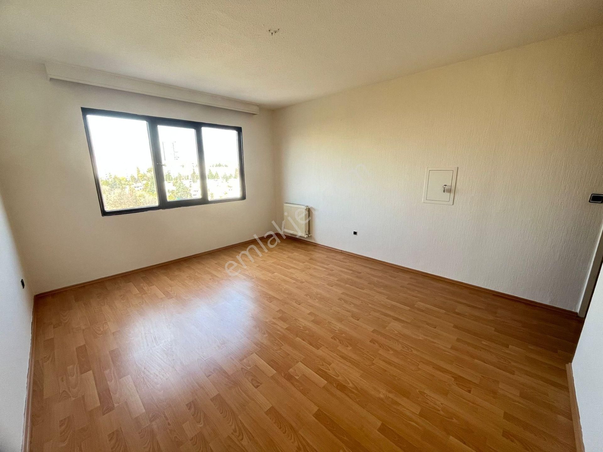 Turyap Tan Kontkent 2 Sitesi 3+1 Çift Banyo + K. Garaj Depolu - Görsel 13