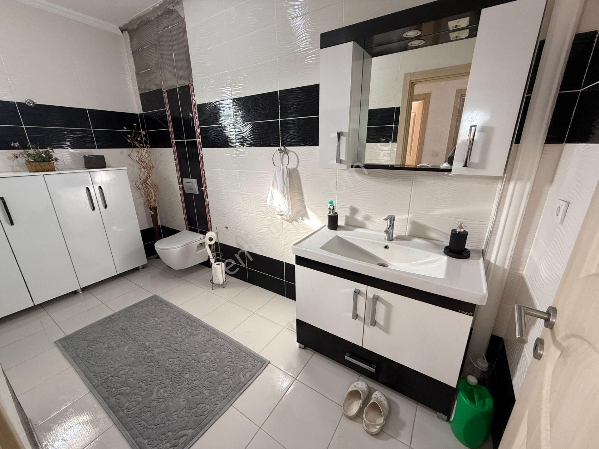 Didim Efeler'de Mini Carrefour Arkası Köşebaşı 3+1 Havuzlu Villa - Görsel 20