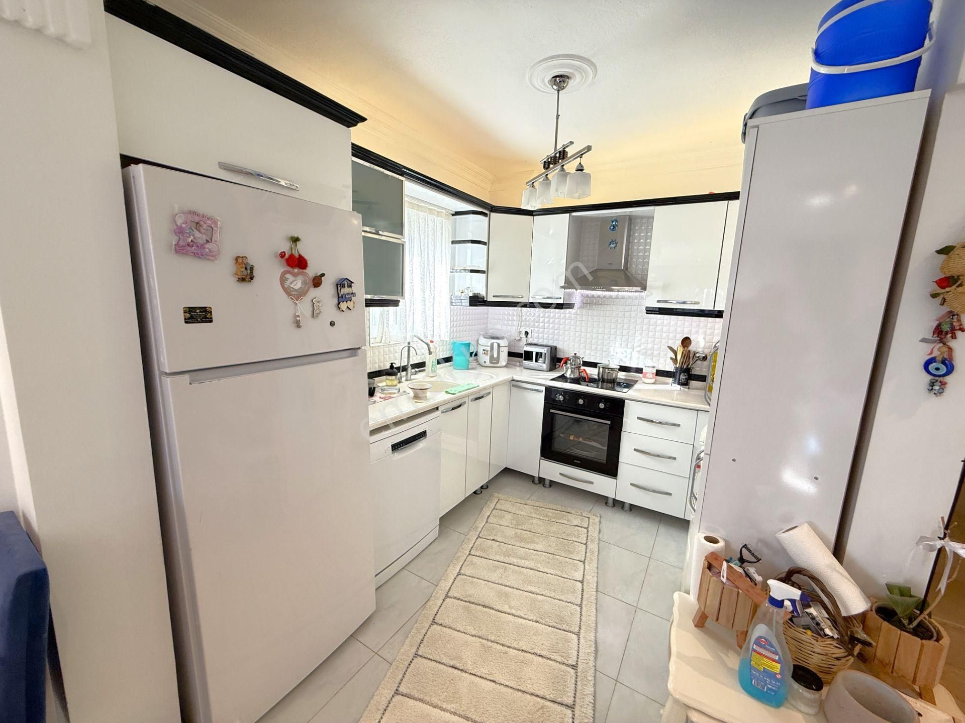 Didim Efeler'de Mini Carrefour Arkası Köşebaşı 3+1 Havuzlu Villa - Görsel 6