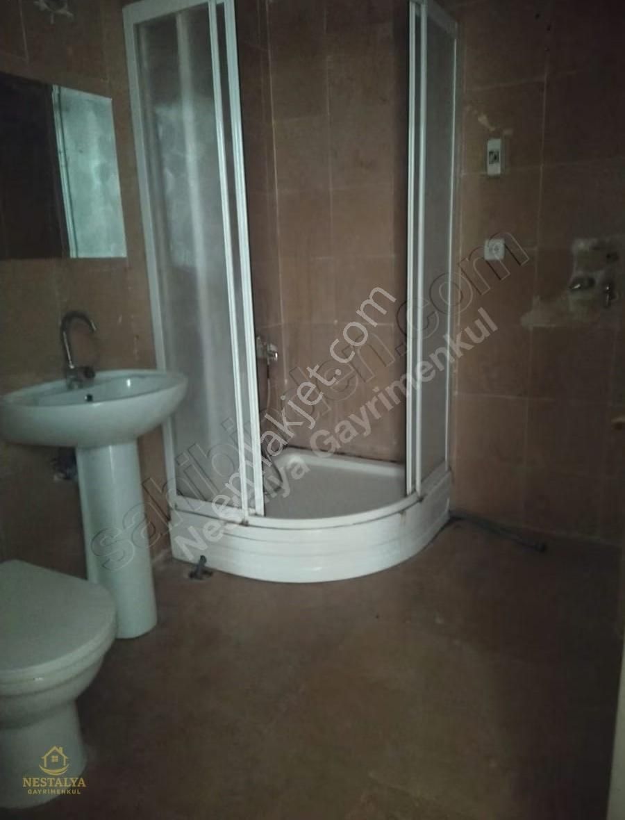 Şehrin Merkezinde Ofis Veya Ev 3+1 140 M2 Satılık Daire - Görsel 19