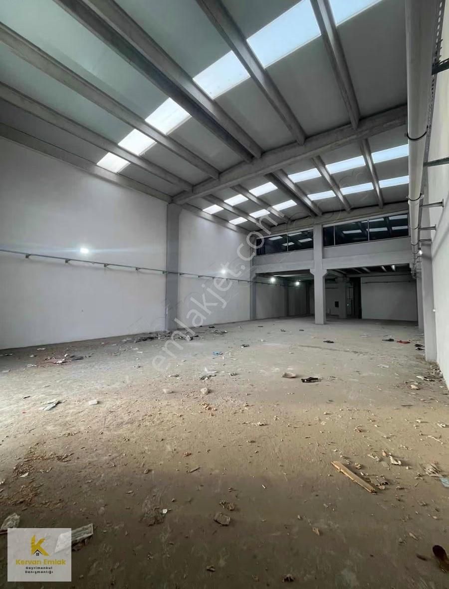 Turgutlu Koşukırı'da Kiralık 980 Metre² İşyeri - Görsel 11
