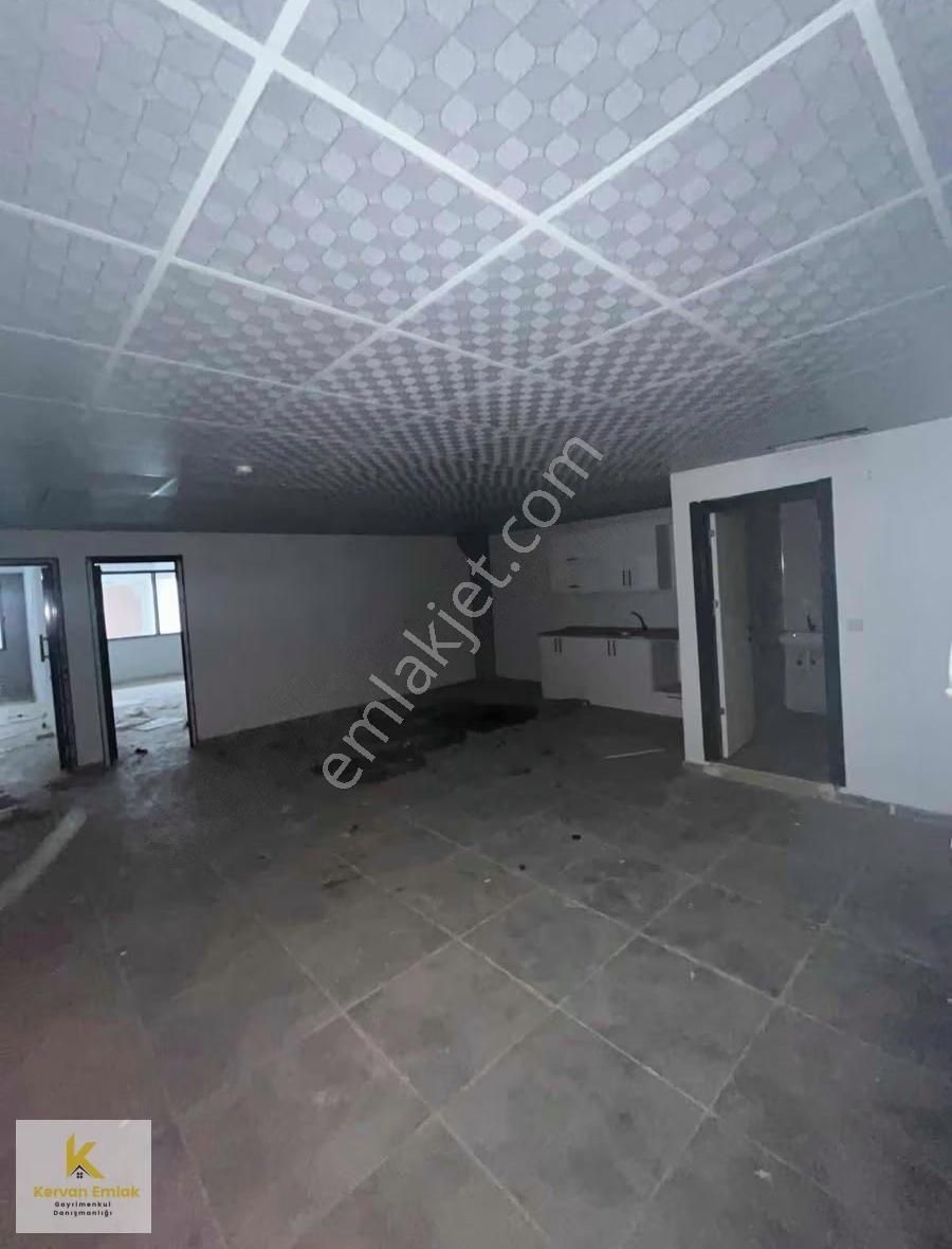 Turgutlu Koşukırı'da Kiralık 980 Metre² İşyeri - Görsel 12
