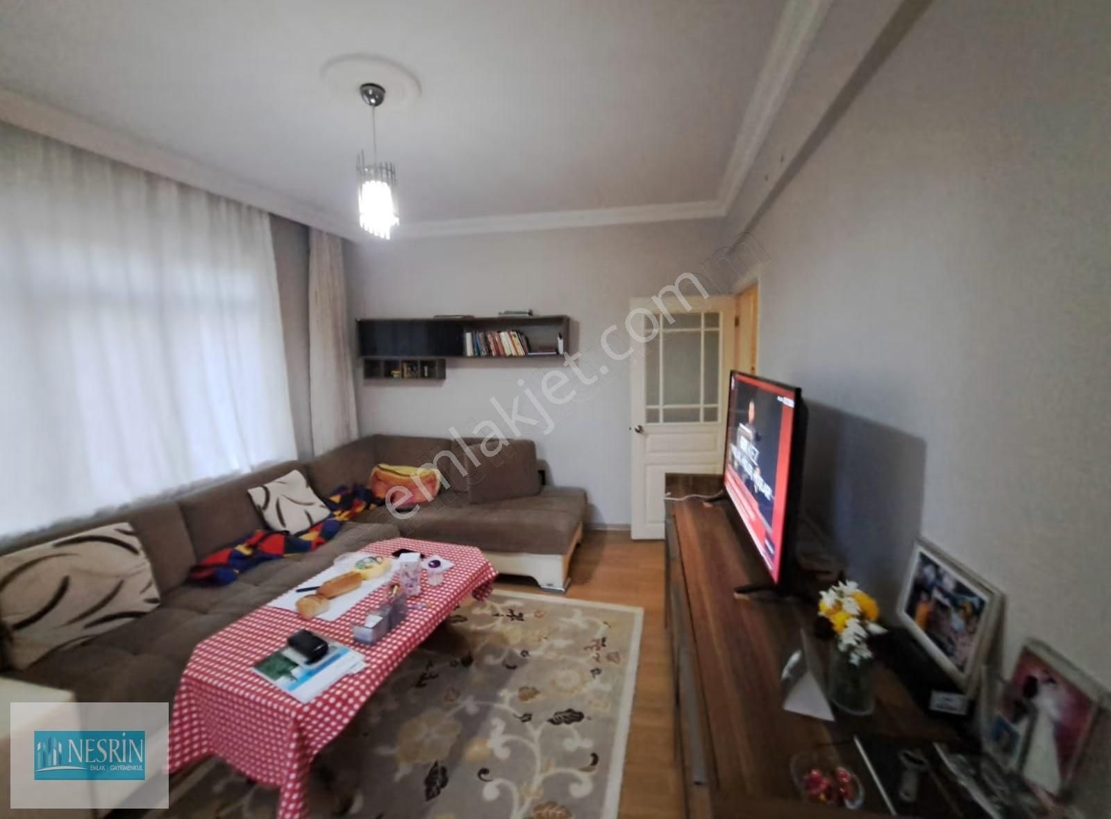 Nesrin Emlak'tan Yakacık Merkeze Yakın Yatırımlık Ara Kat Daire - Görsel 4