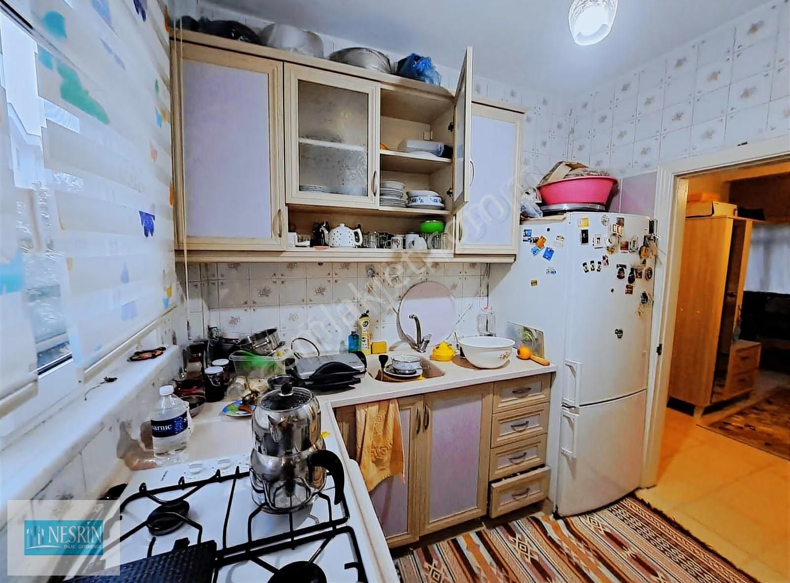 Nesrin Emlak'tan Yakacık Merkeze Yakın Yatırımlık Ara Kat Daire - Görsel 13