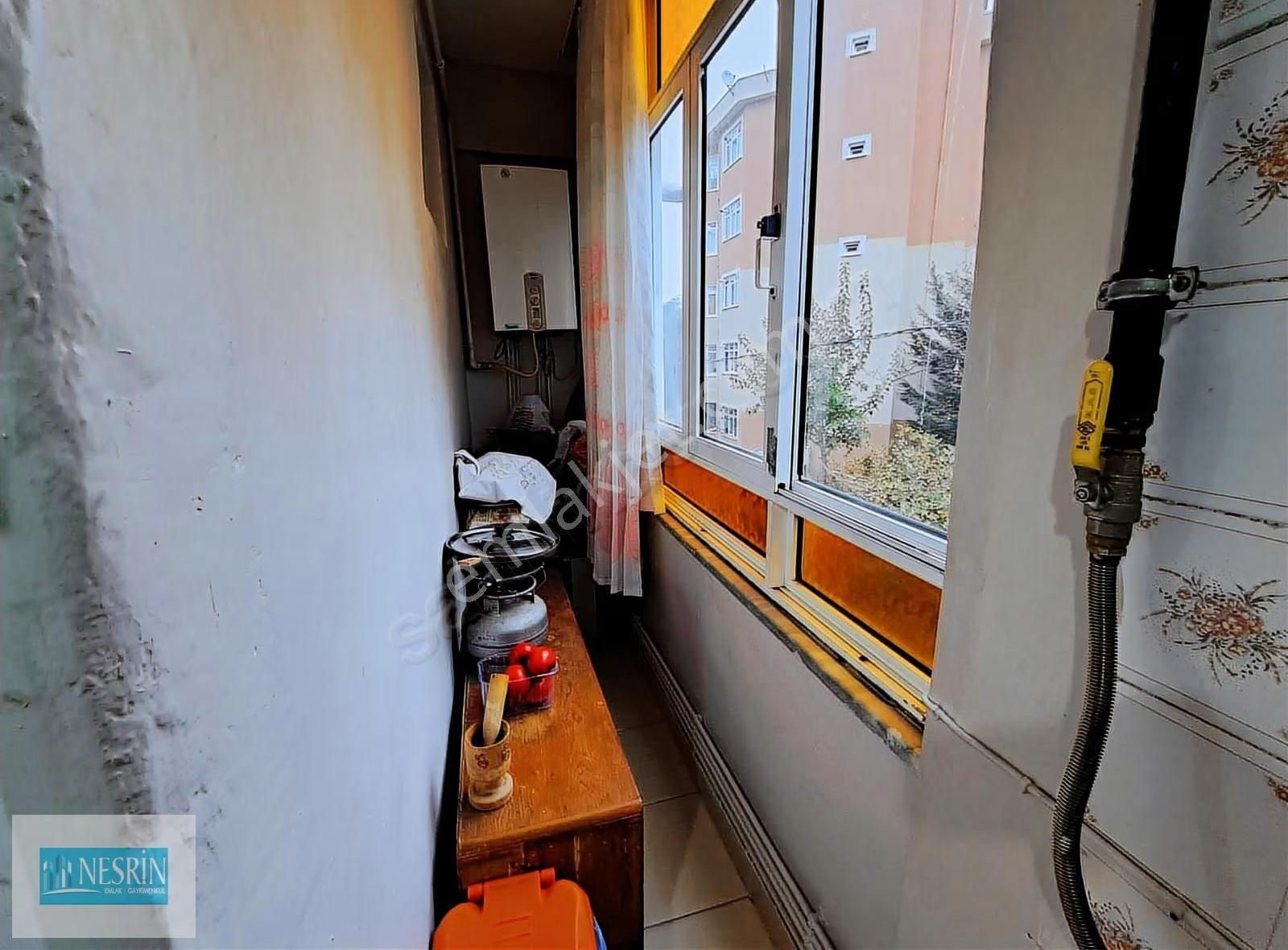 Nesrin Emlak'tan Yakacık Merkeze Yakın Yatırımlık Ara Kat Daire - Görsel 8