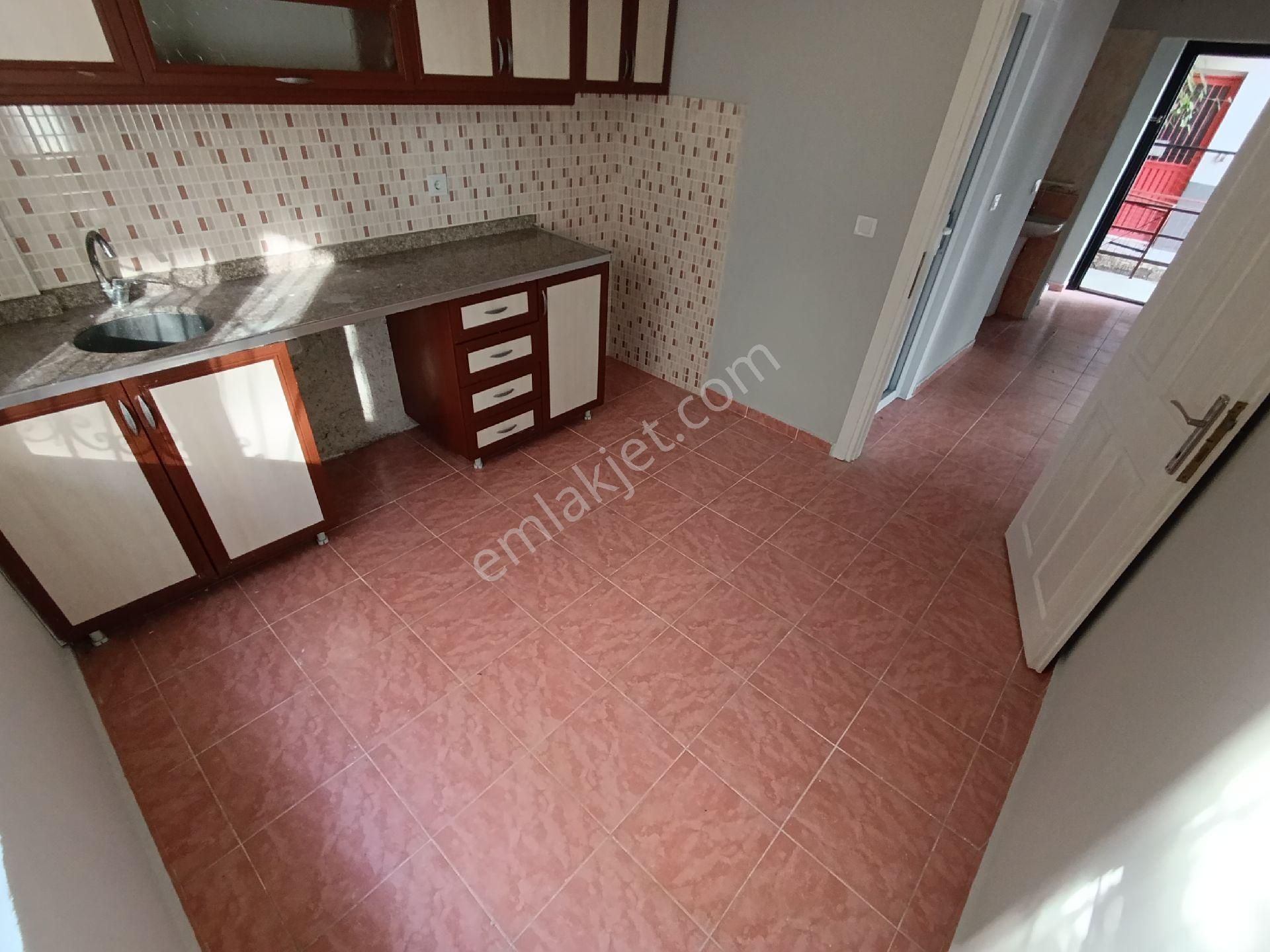 Yeni Mahalle Ayrı Mutfak 1+1 Giriş(pazarlıklı)... - Görsel 9