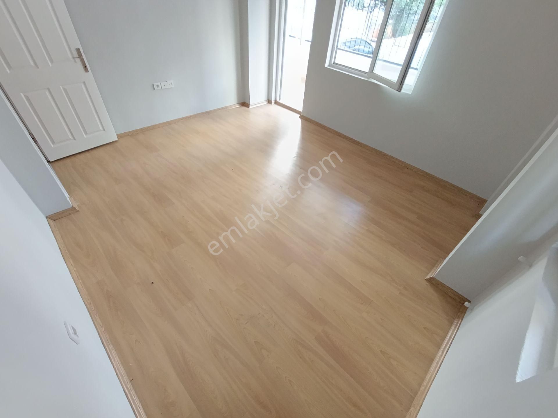 Yeni Mahalle Ayrı Mutfak 1+1 Giriş(pazarlıklı)... - Görsel 4