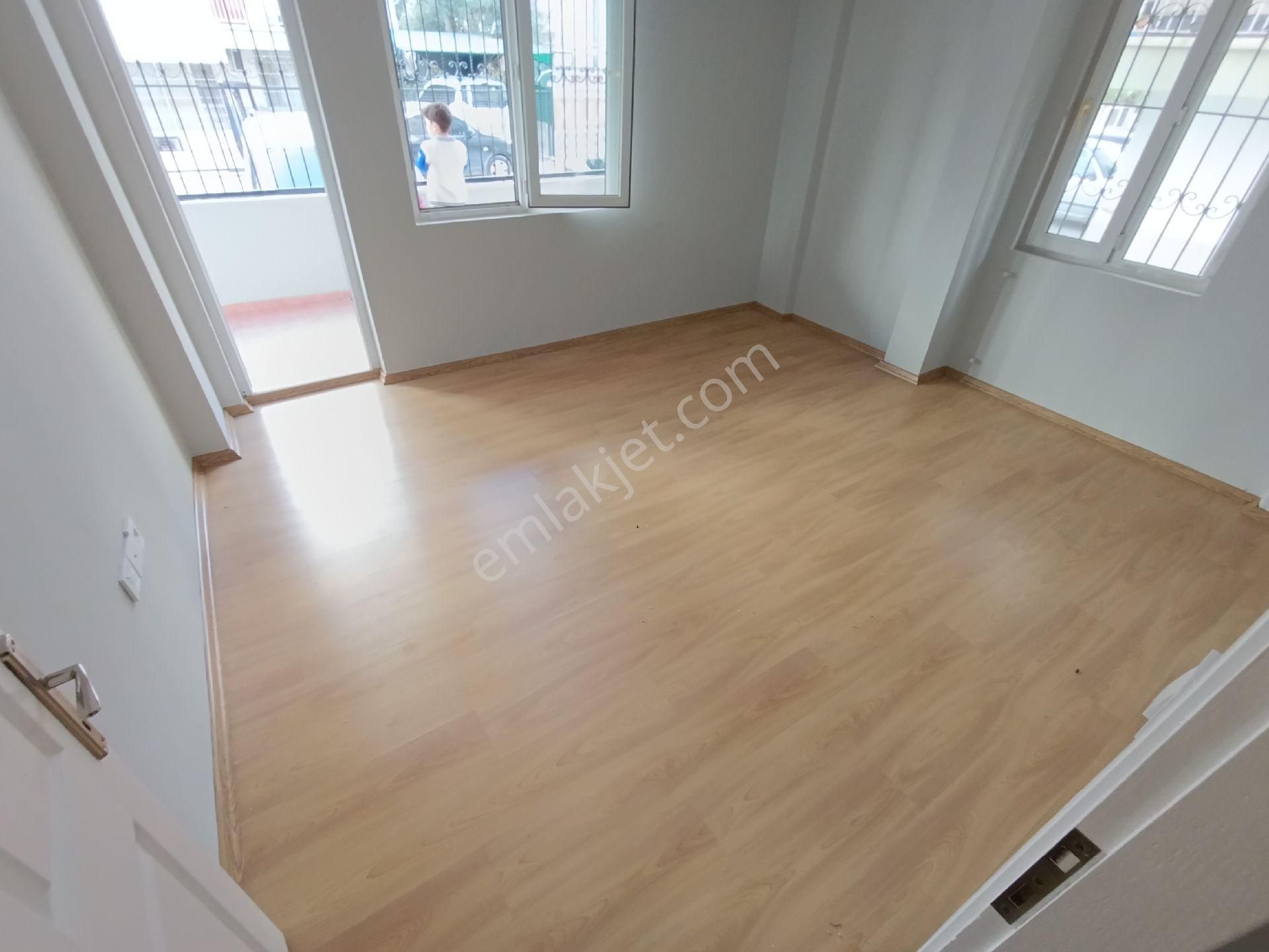 Yeni Mahalle Ayrı Mutfak 1+1 Giriş(pazarlıklı)... - Görsel 2