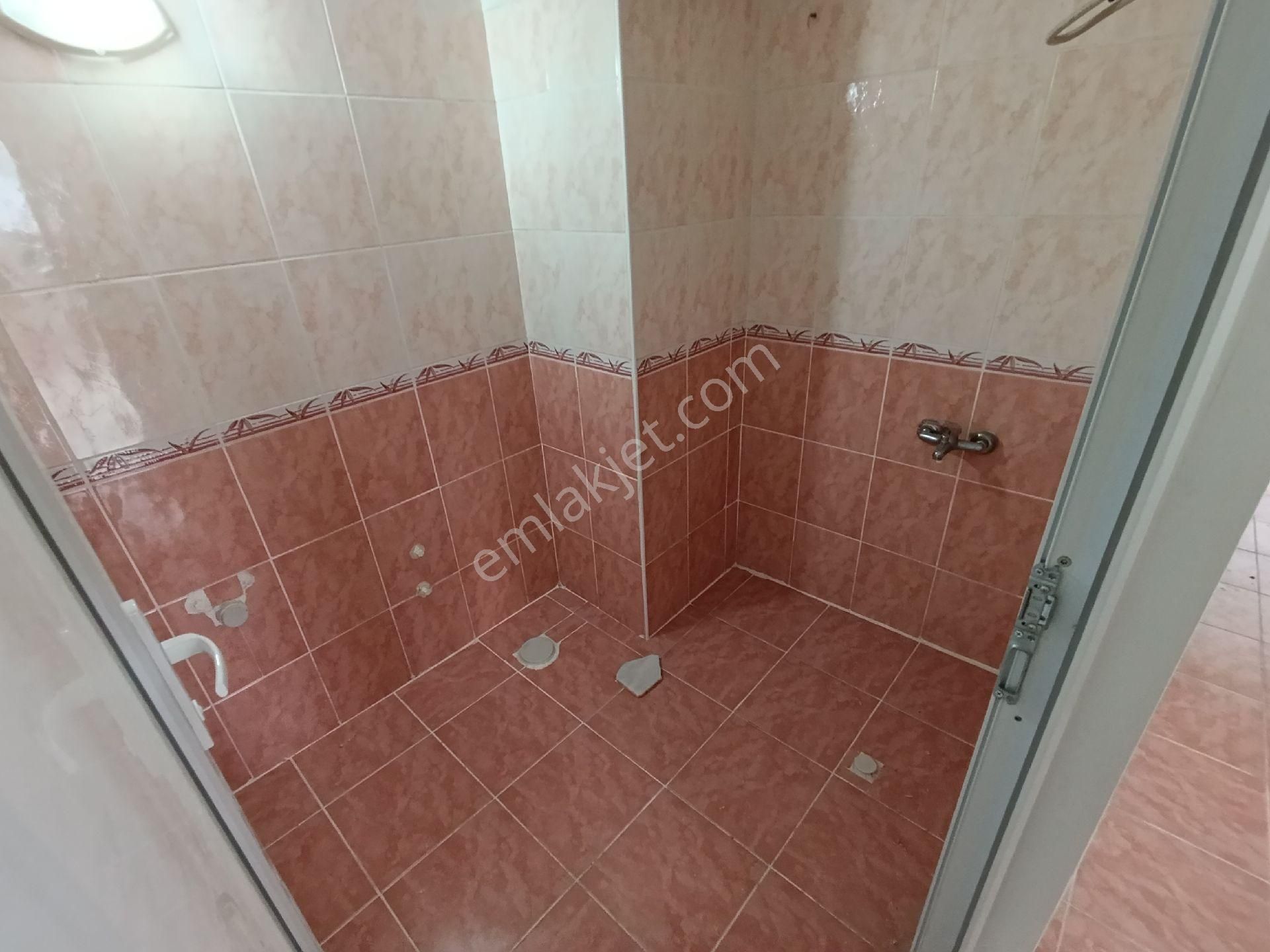 Yeni Mahalle Ayrı Mutfak 1+1 Giriş(pazarlıklı)... - Görsel 12