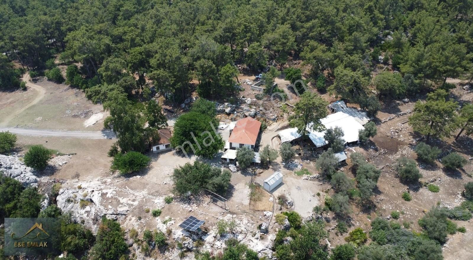 Çamyuva'da Deniz Manzaralı 10.263 M² Müstakil Arazi+ev+akarsu