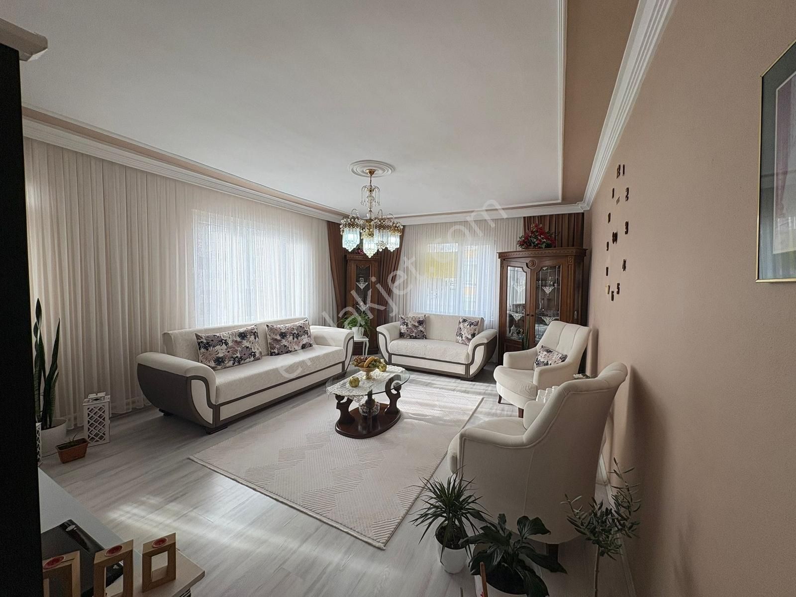 Karaca'dan 100.yıl Mah.'de 3+1 Satılık Daire - Görsel 2